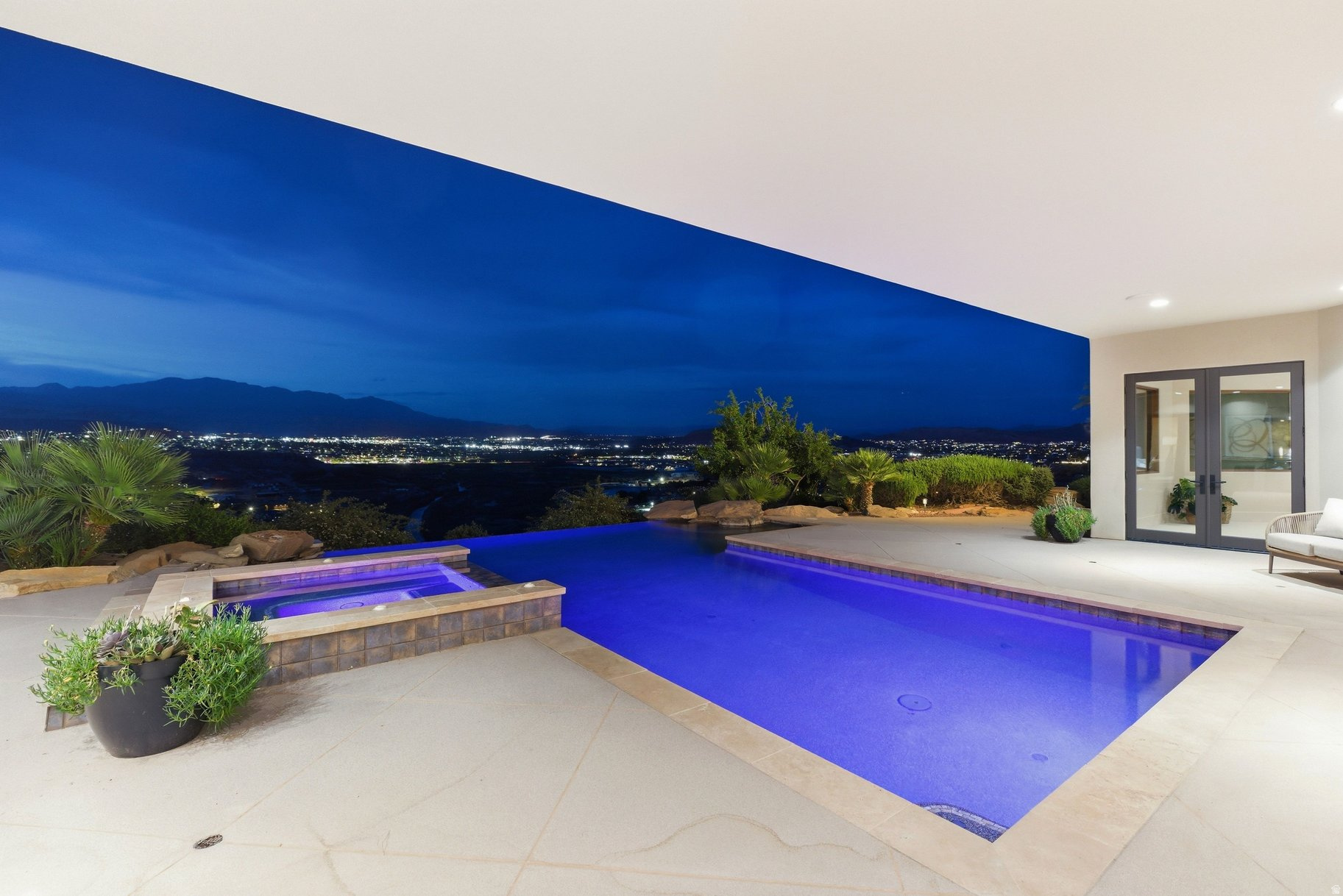 main property photo 81