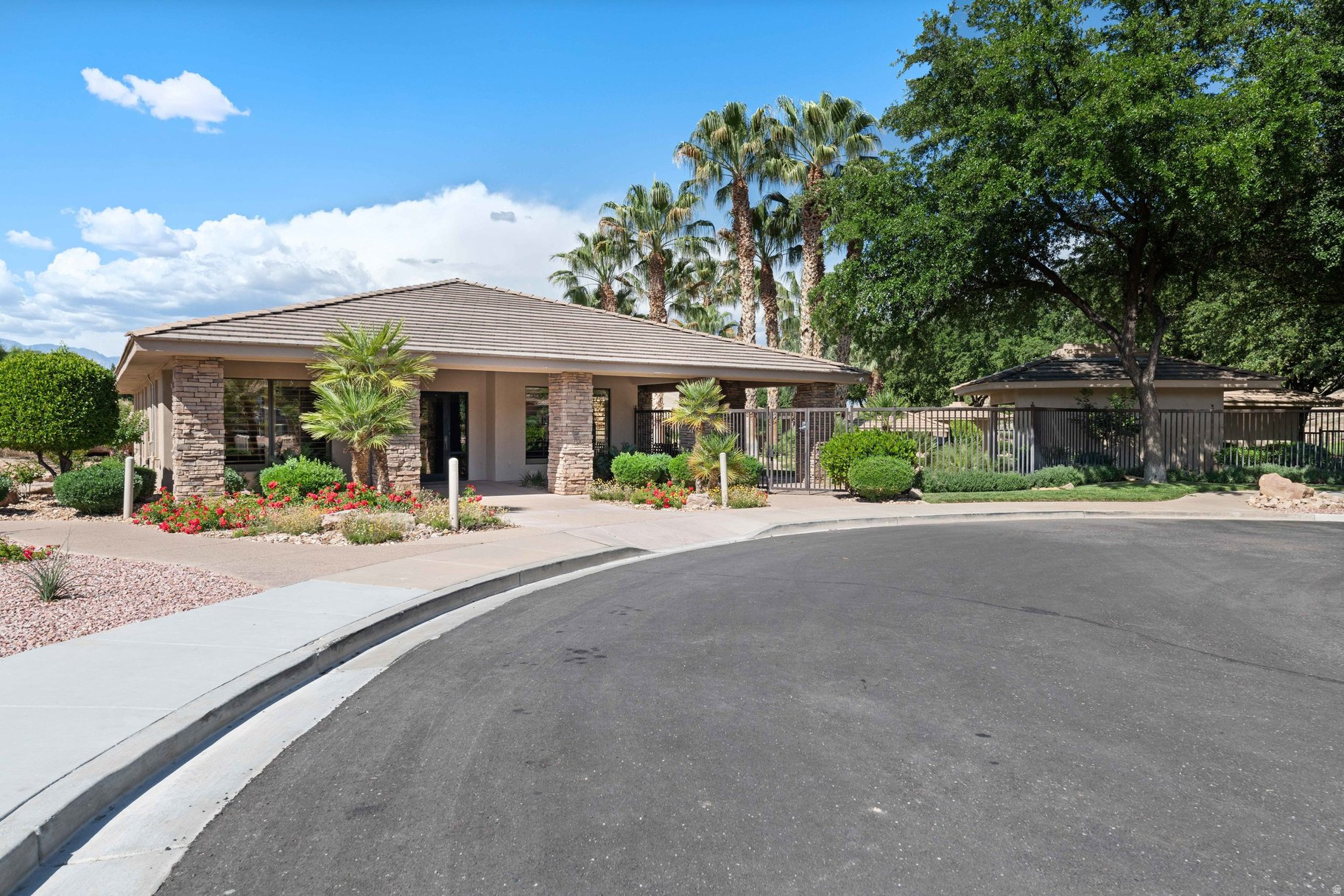 main property photo 94
