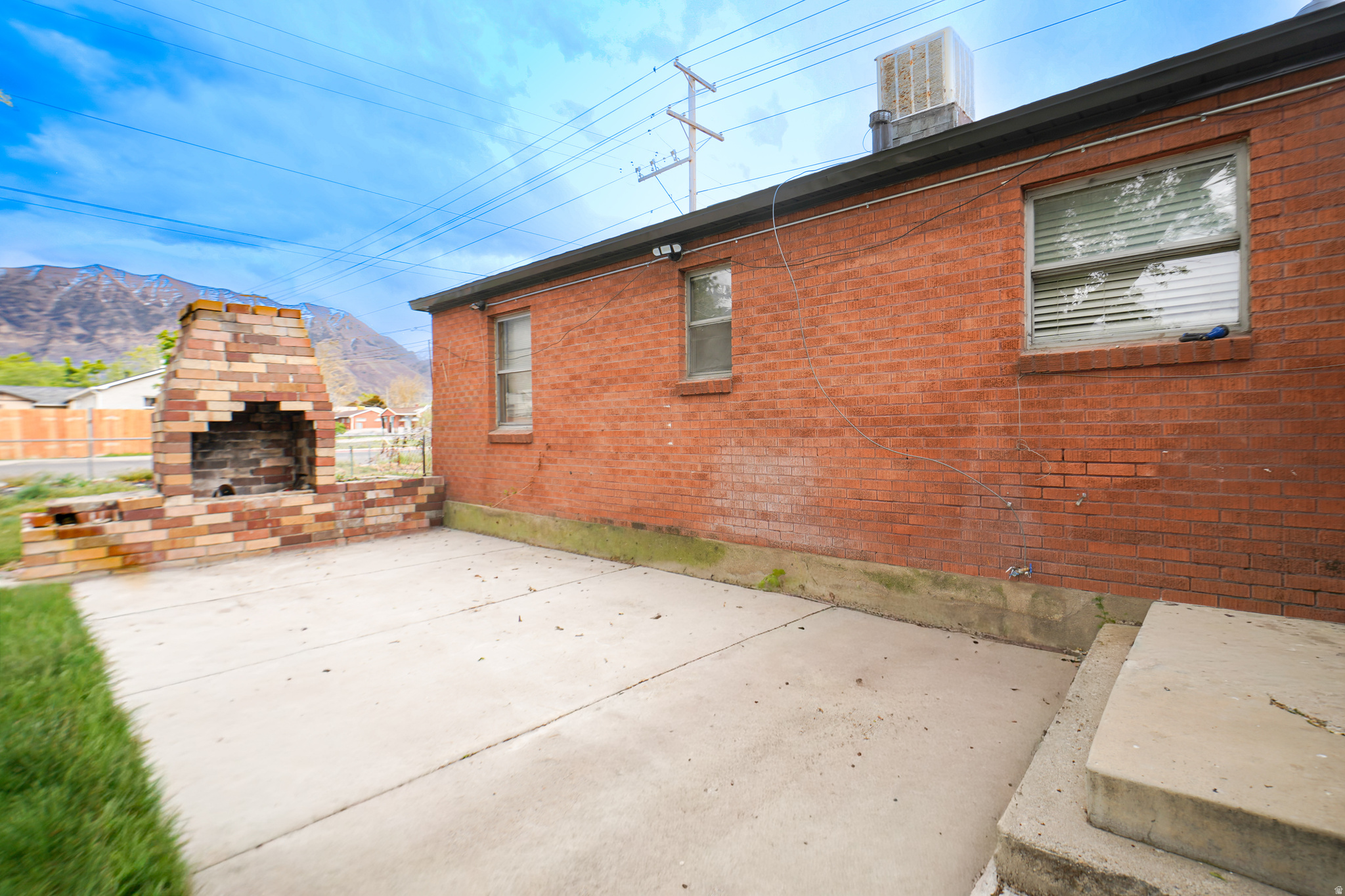 main property photo 27