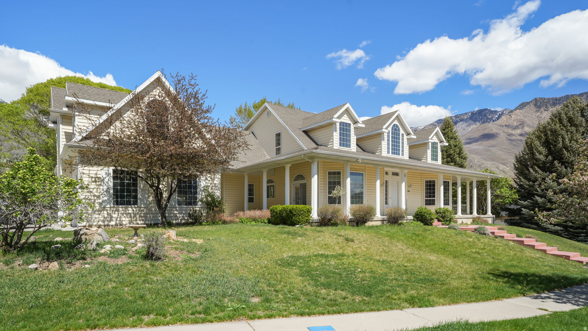 main property photo 41