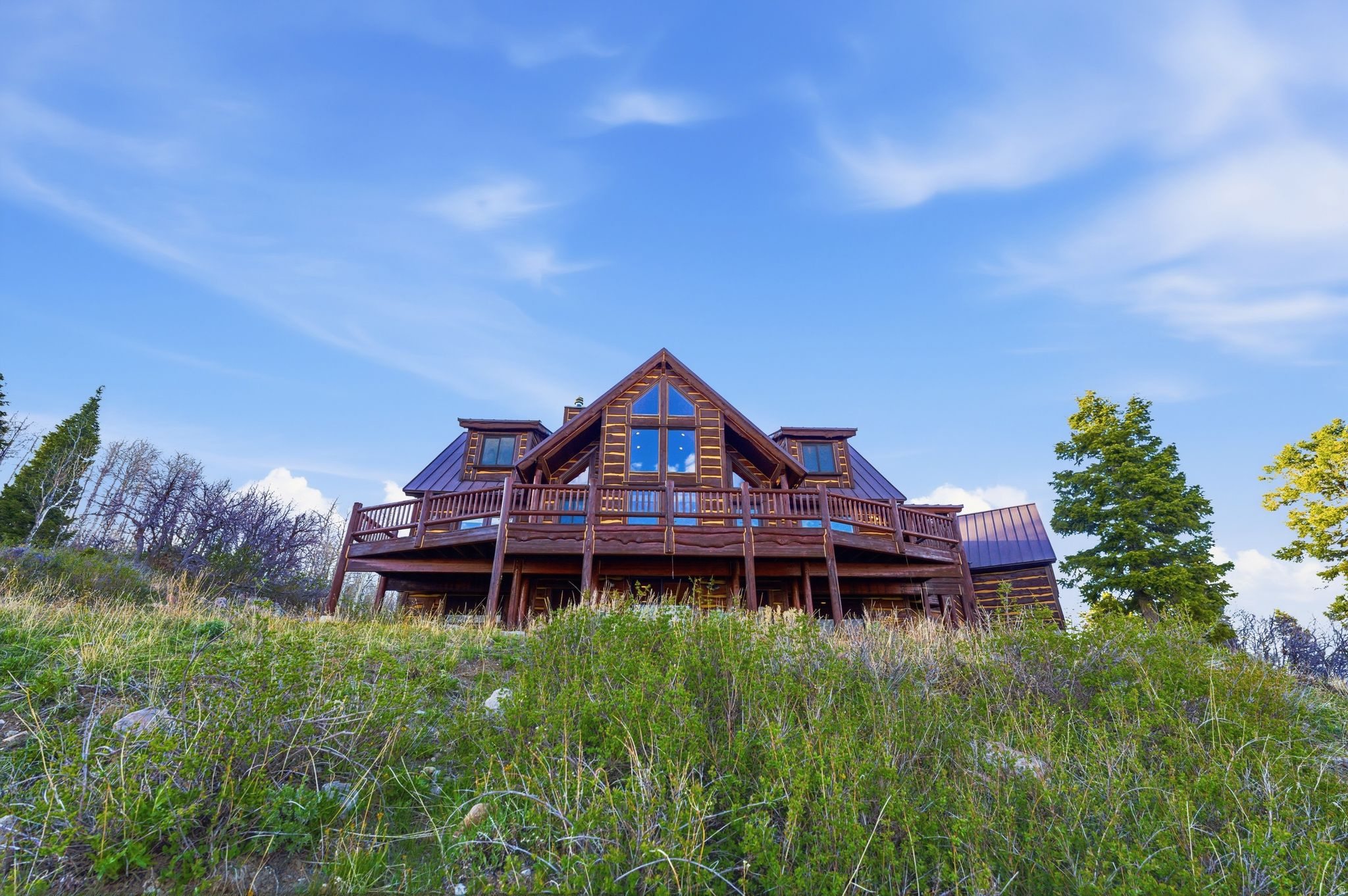 main property photo 12