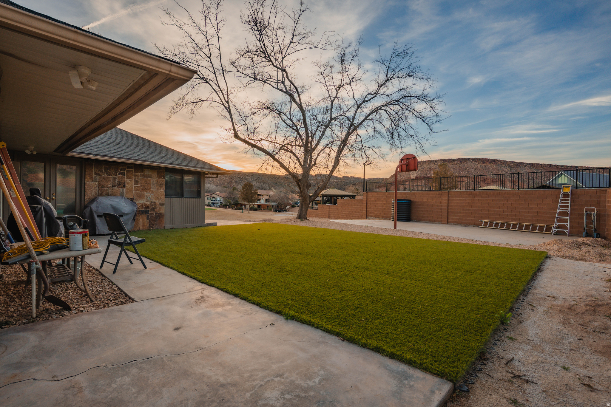 main property photo 51