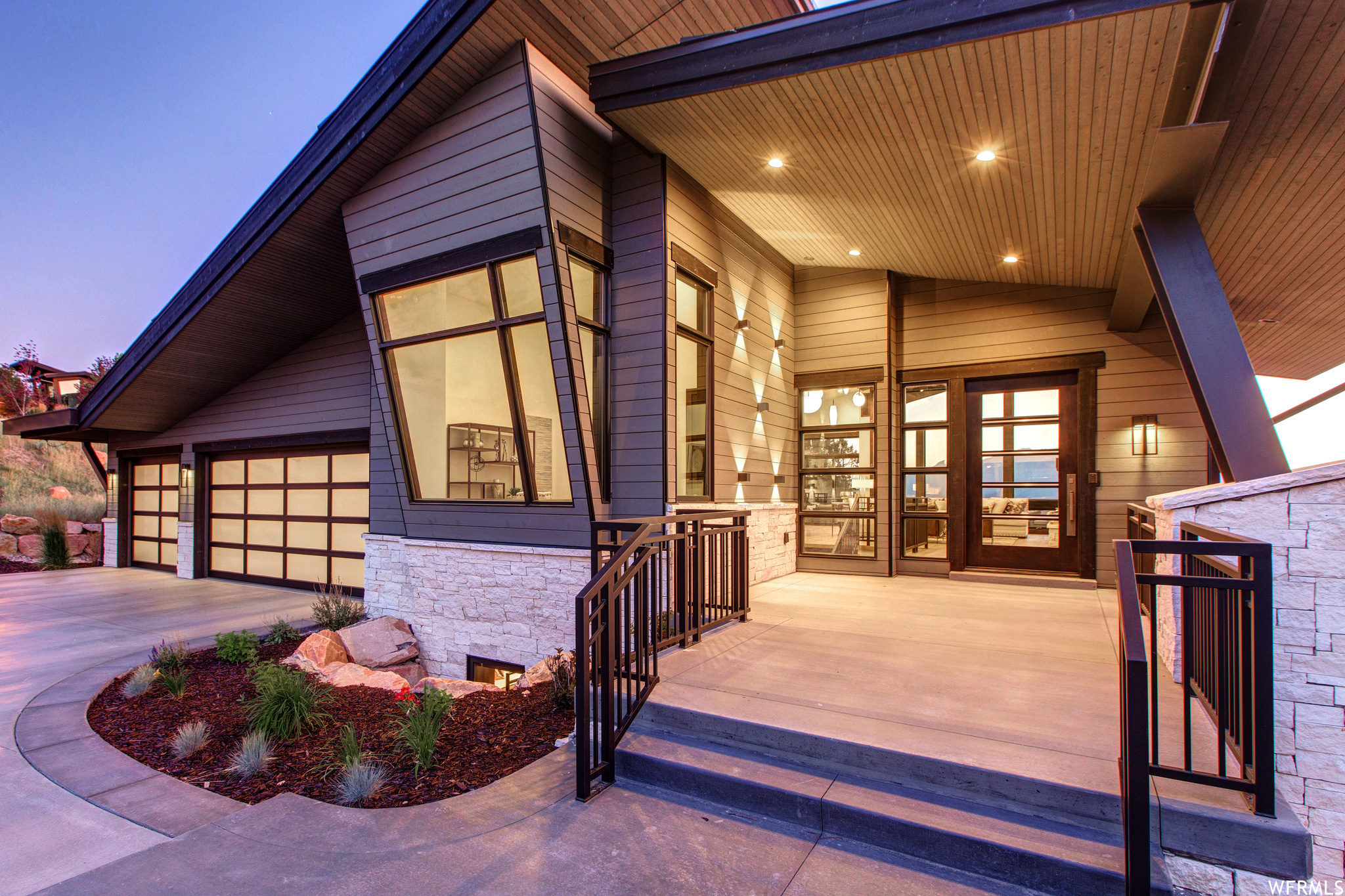 main property photo 42
