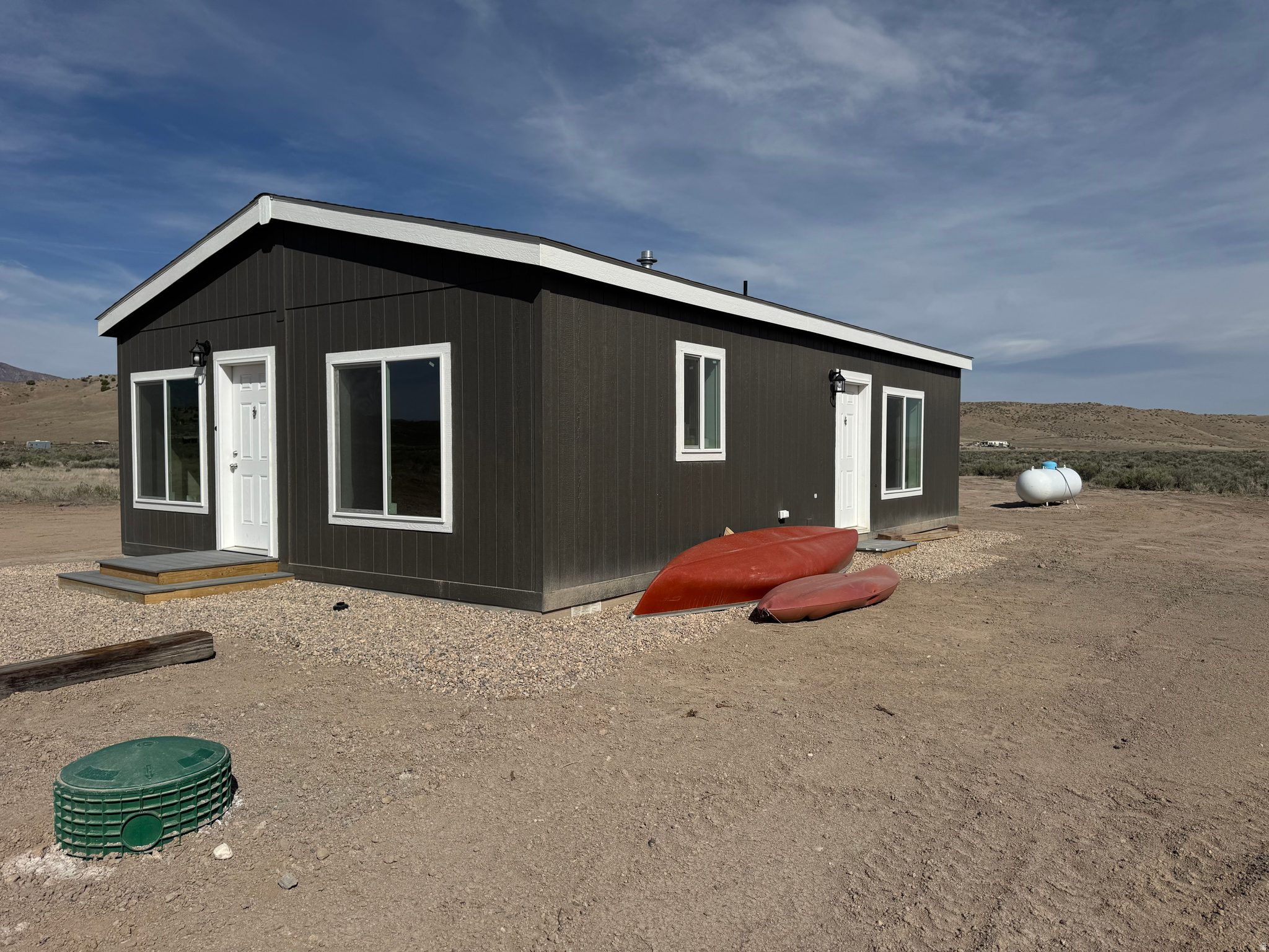 main property photo 0