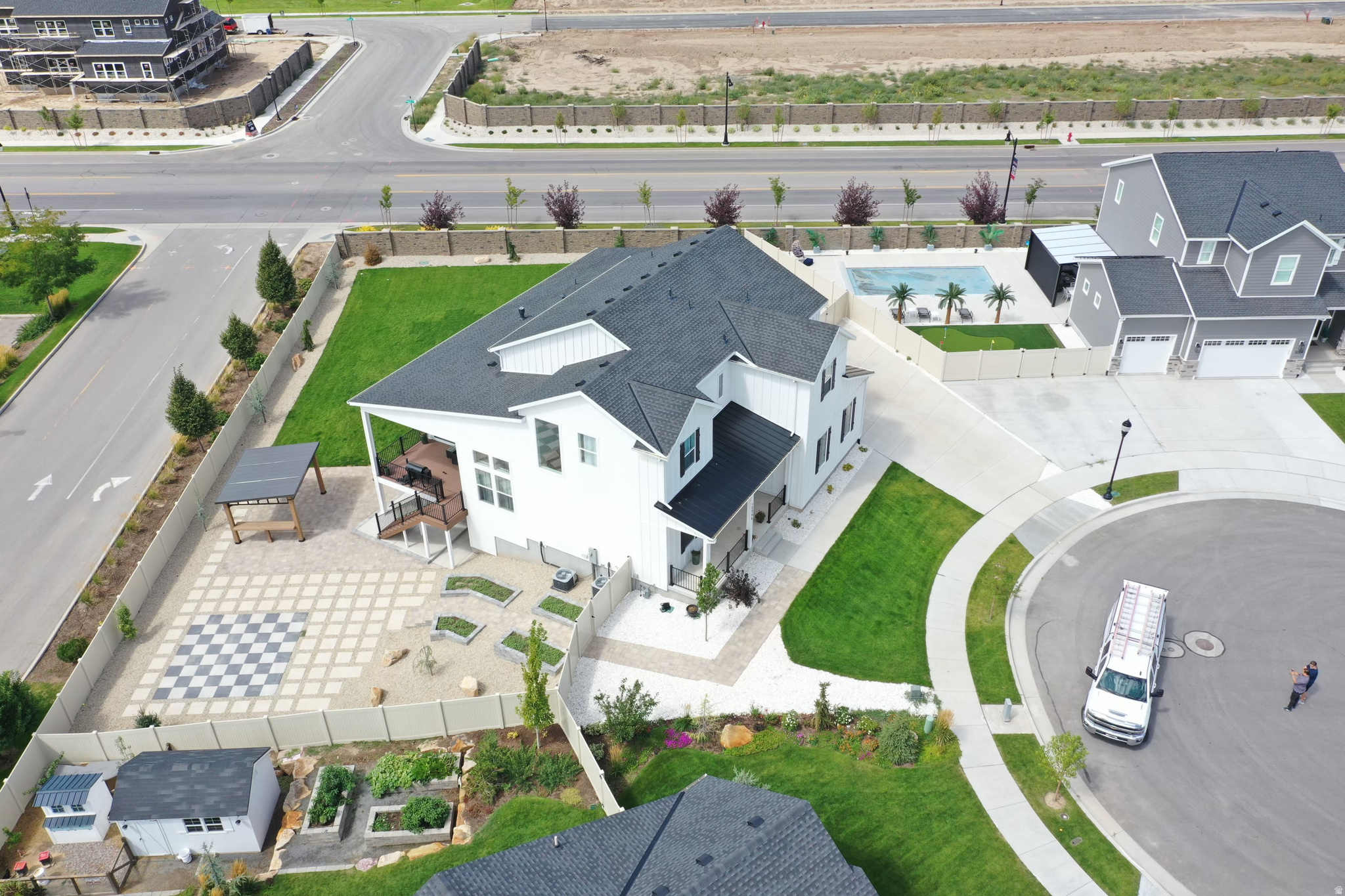 main property photo 46