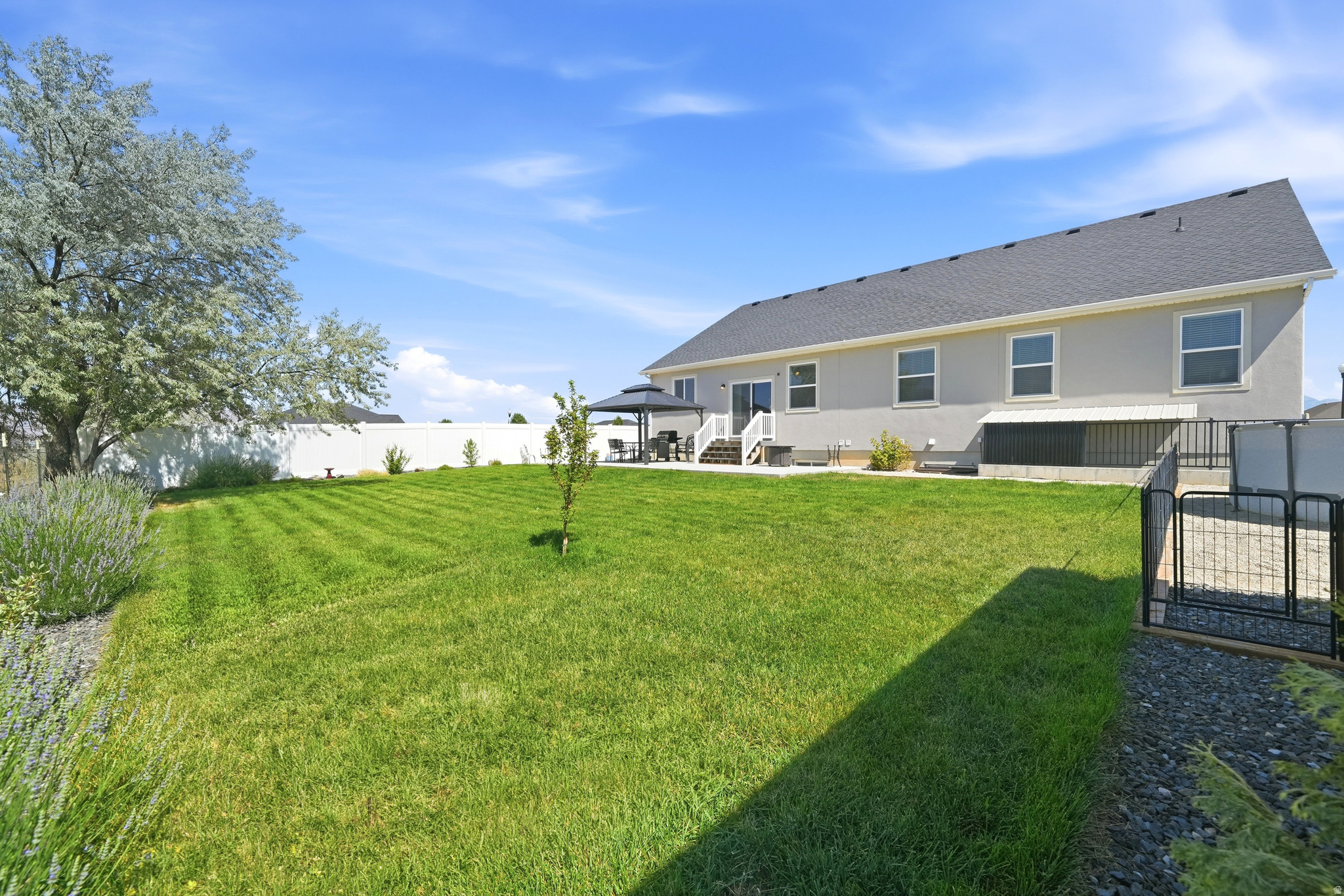 main property photo 53