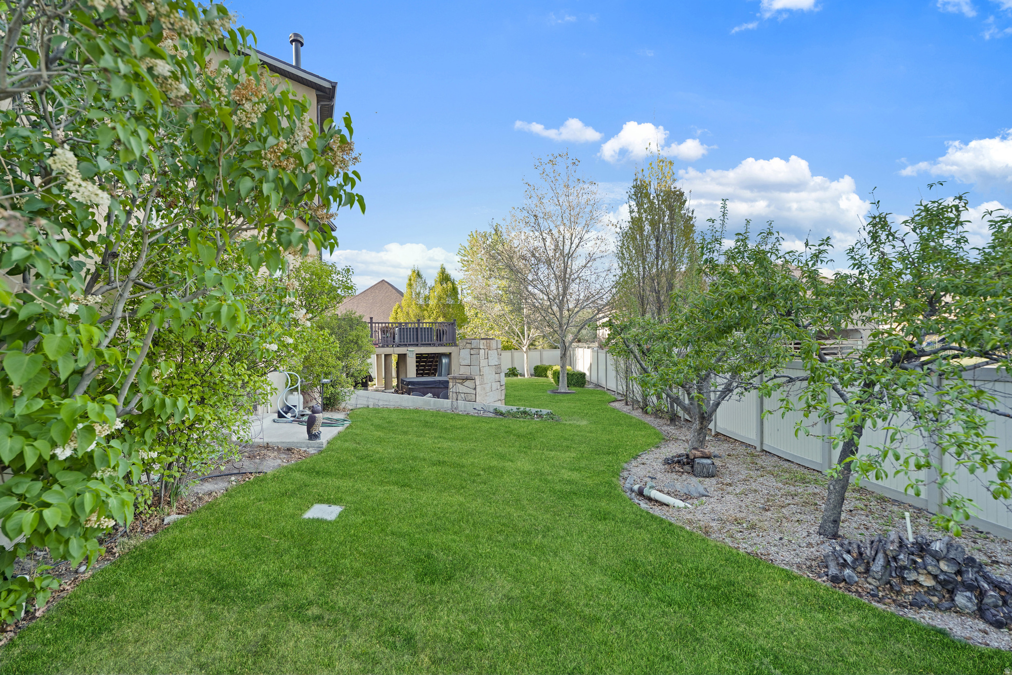 main property photo 45