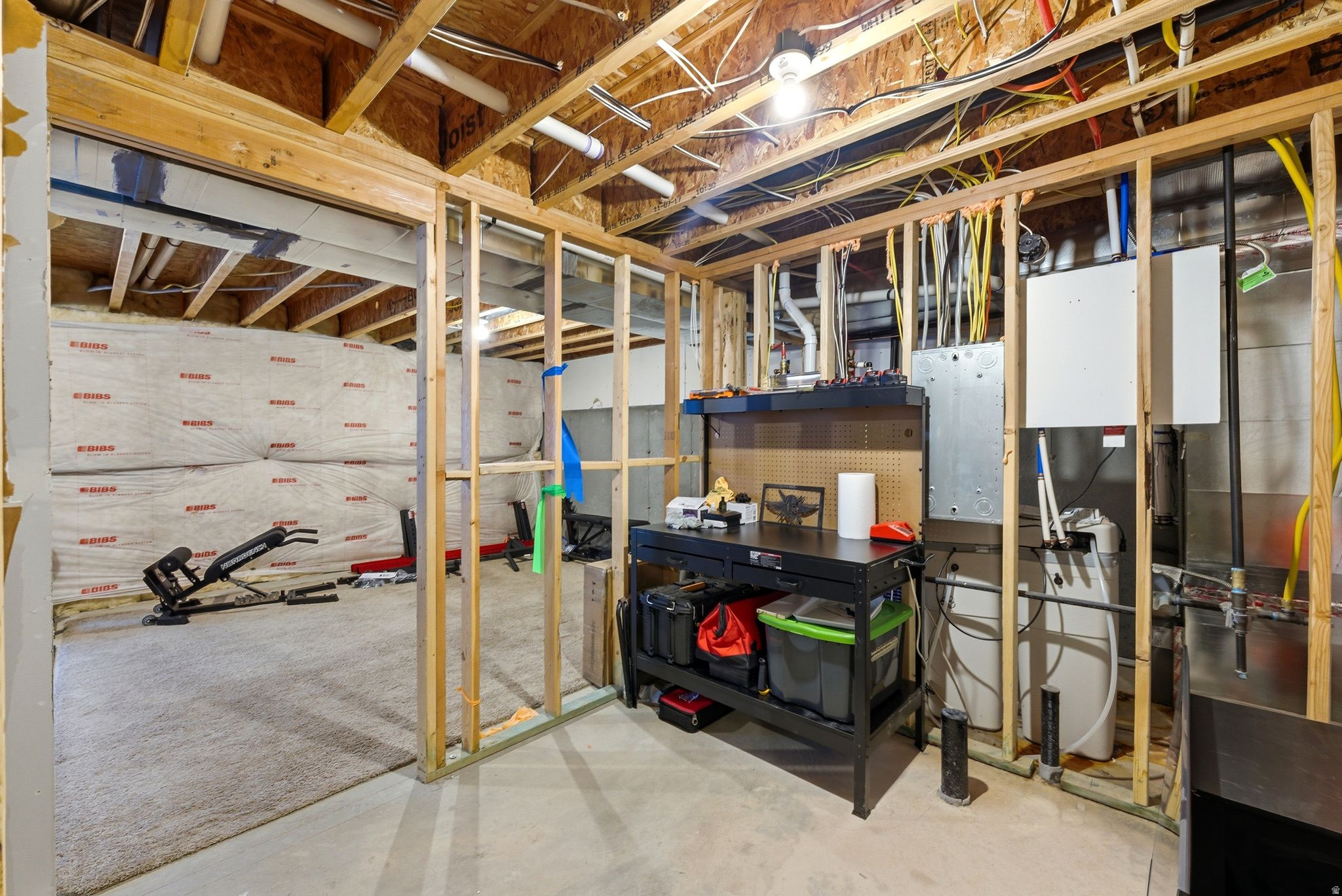 main property photo 25