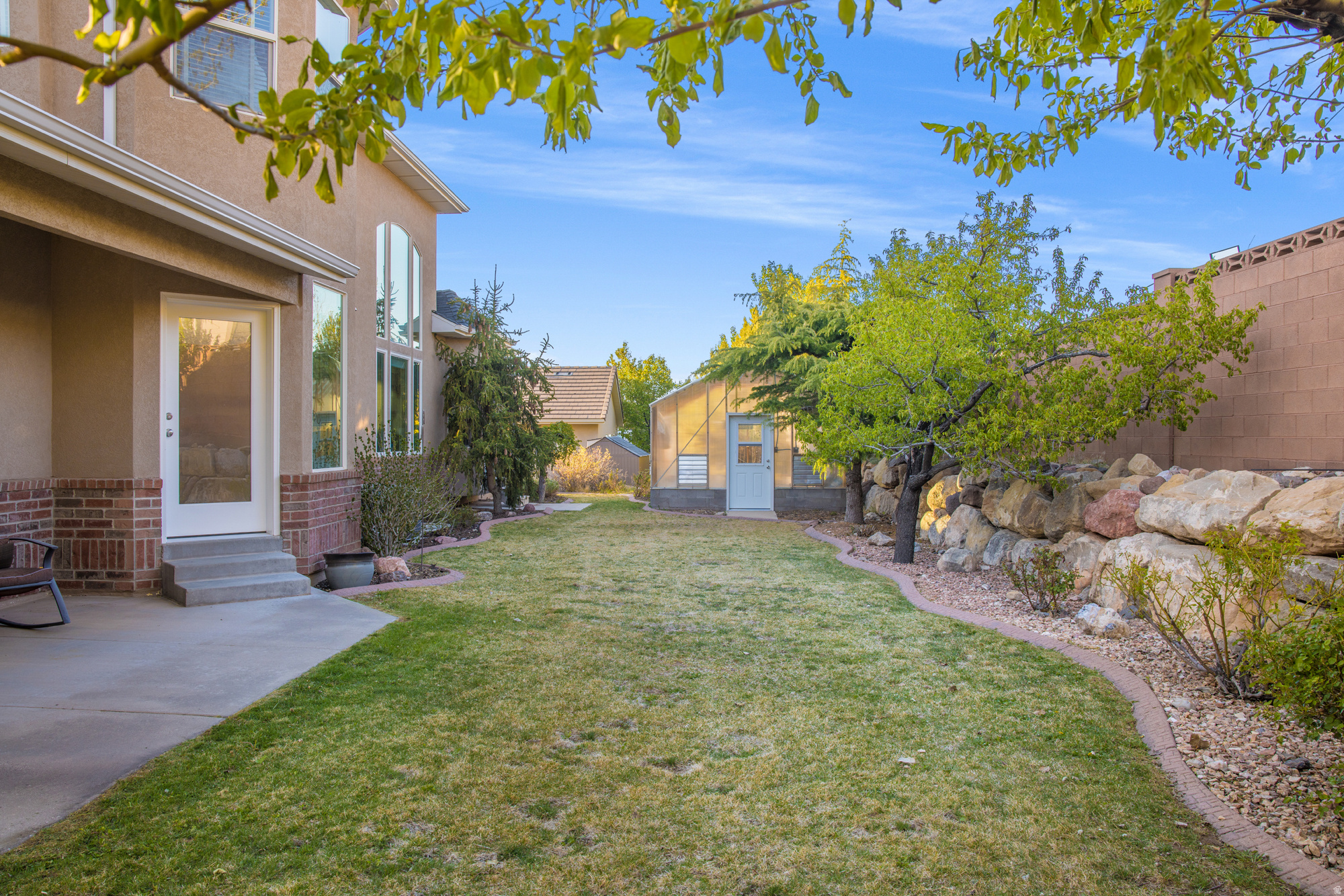 main property photo 50