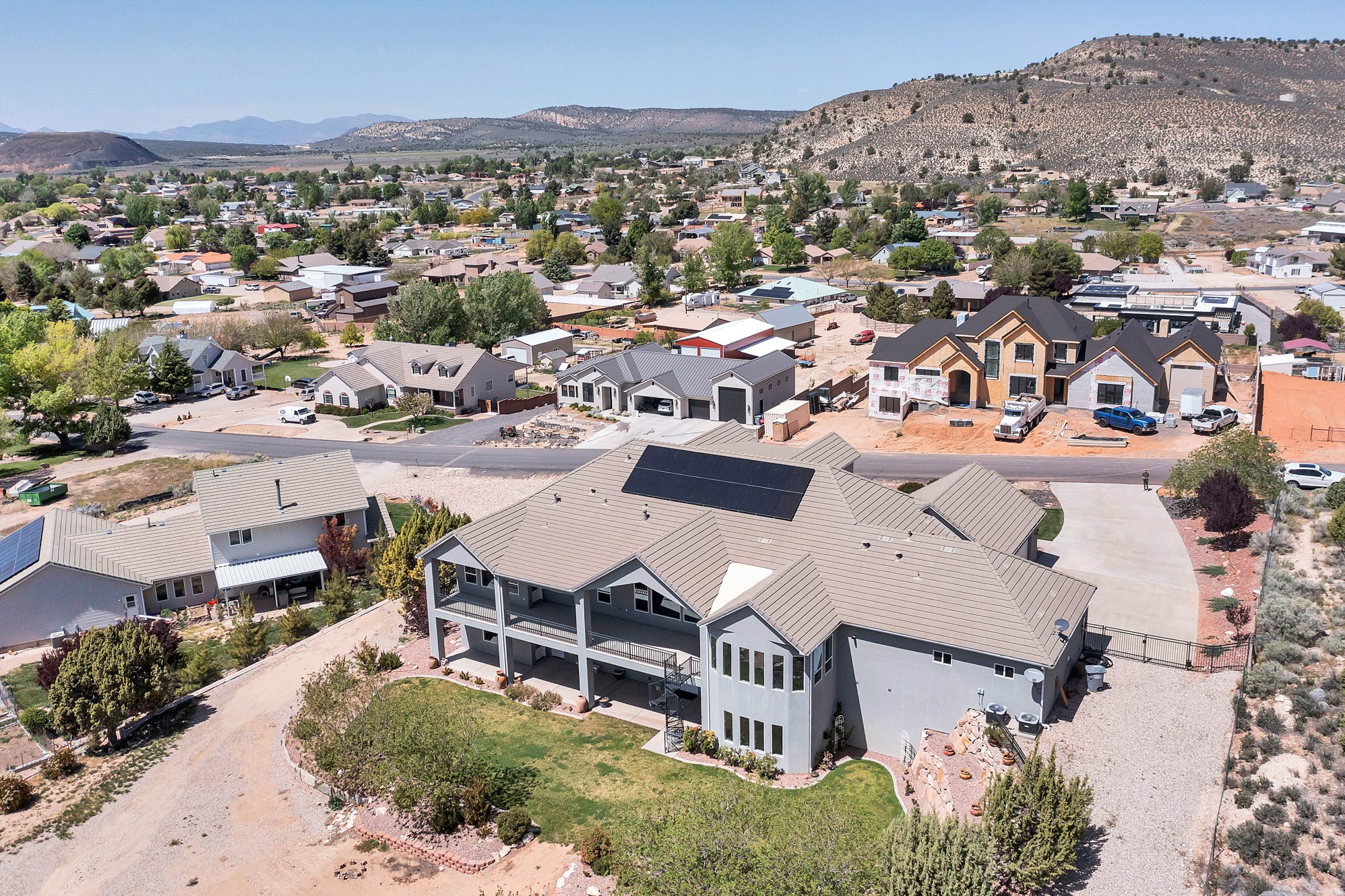 main property photo 49