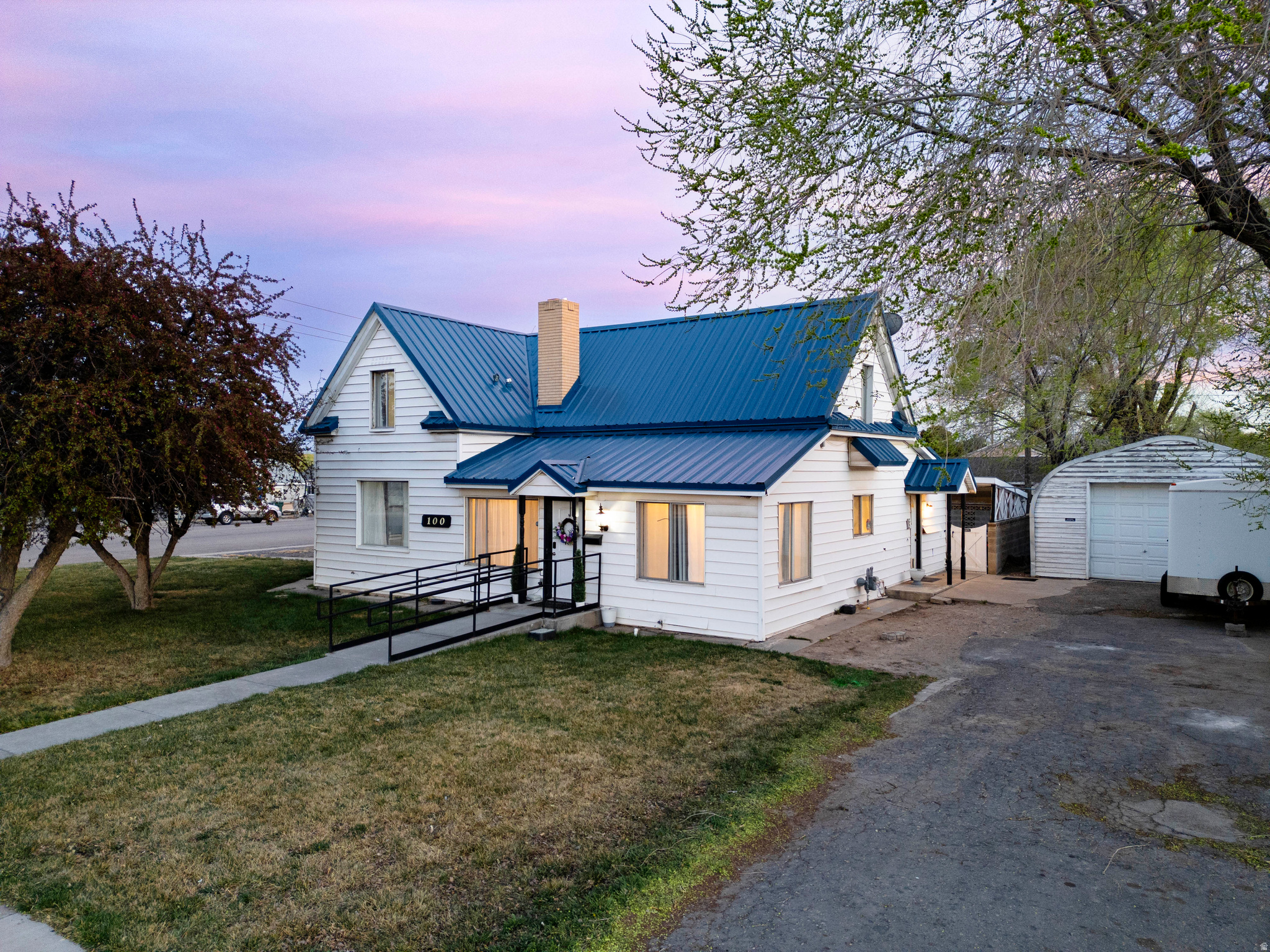 main property photo 31