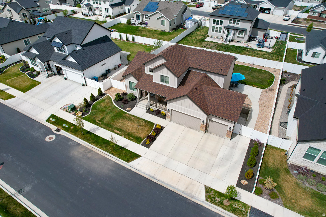 main property photo 74