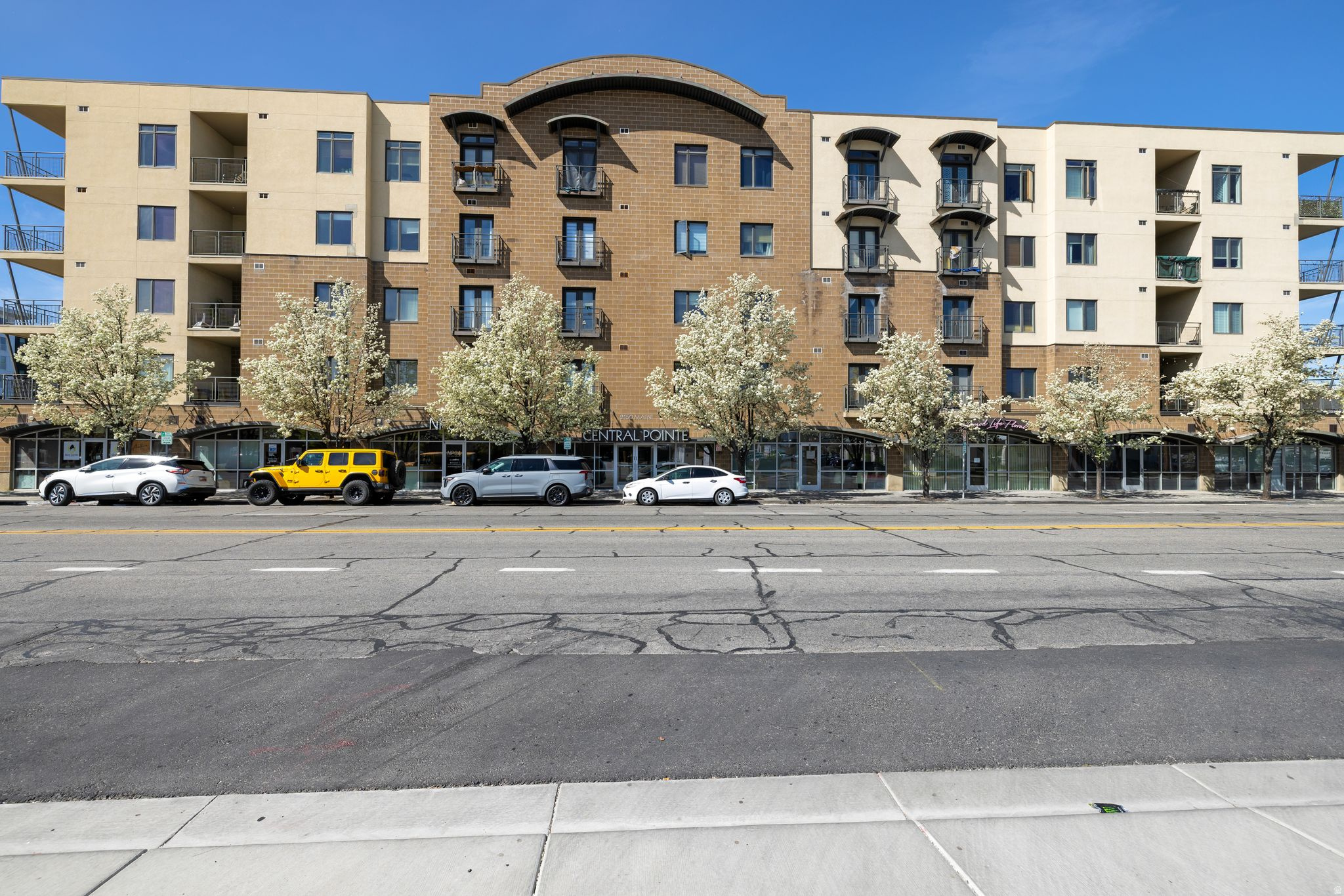 main property photo 1