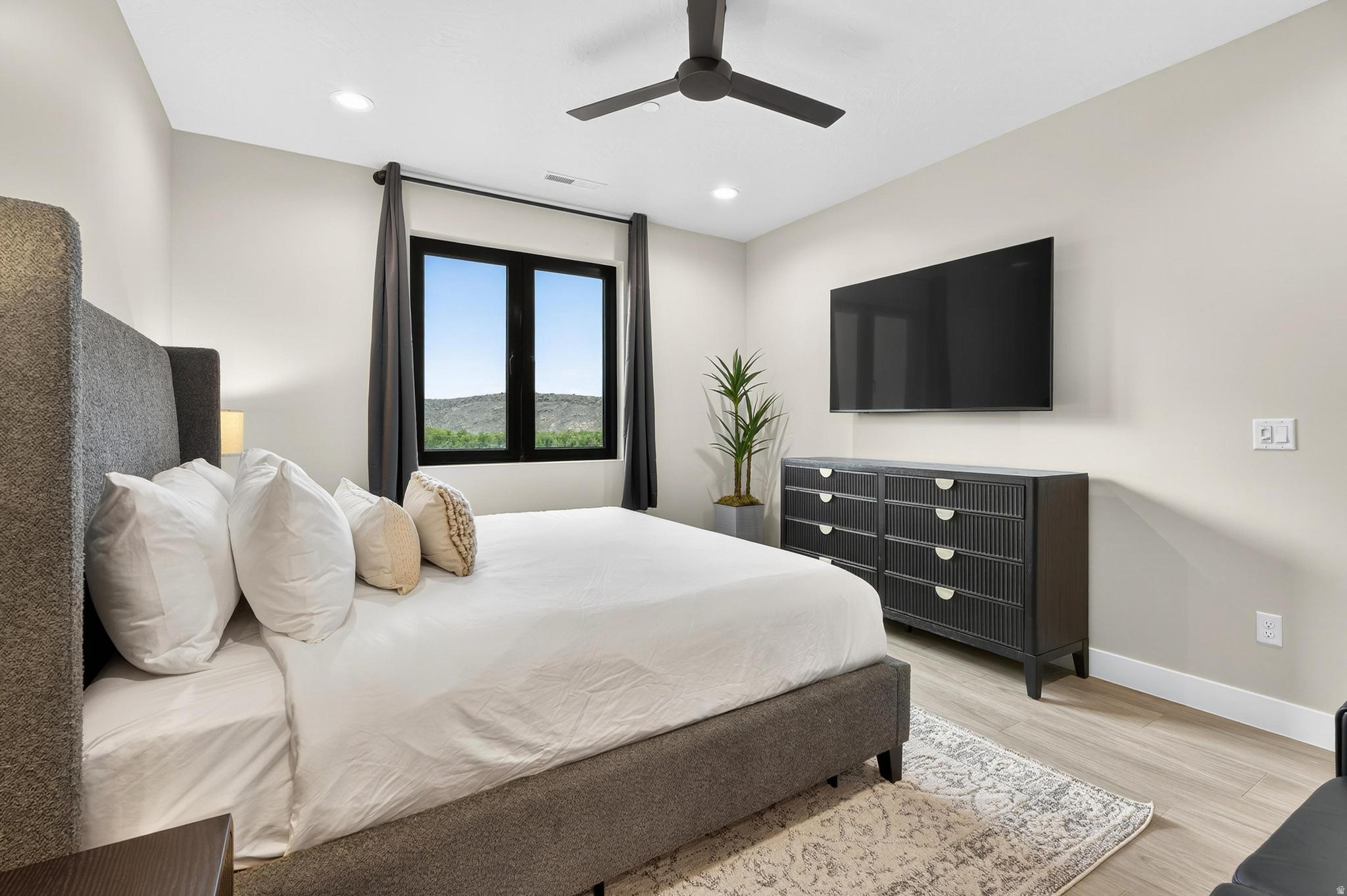 main property photo 59