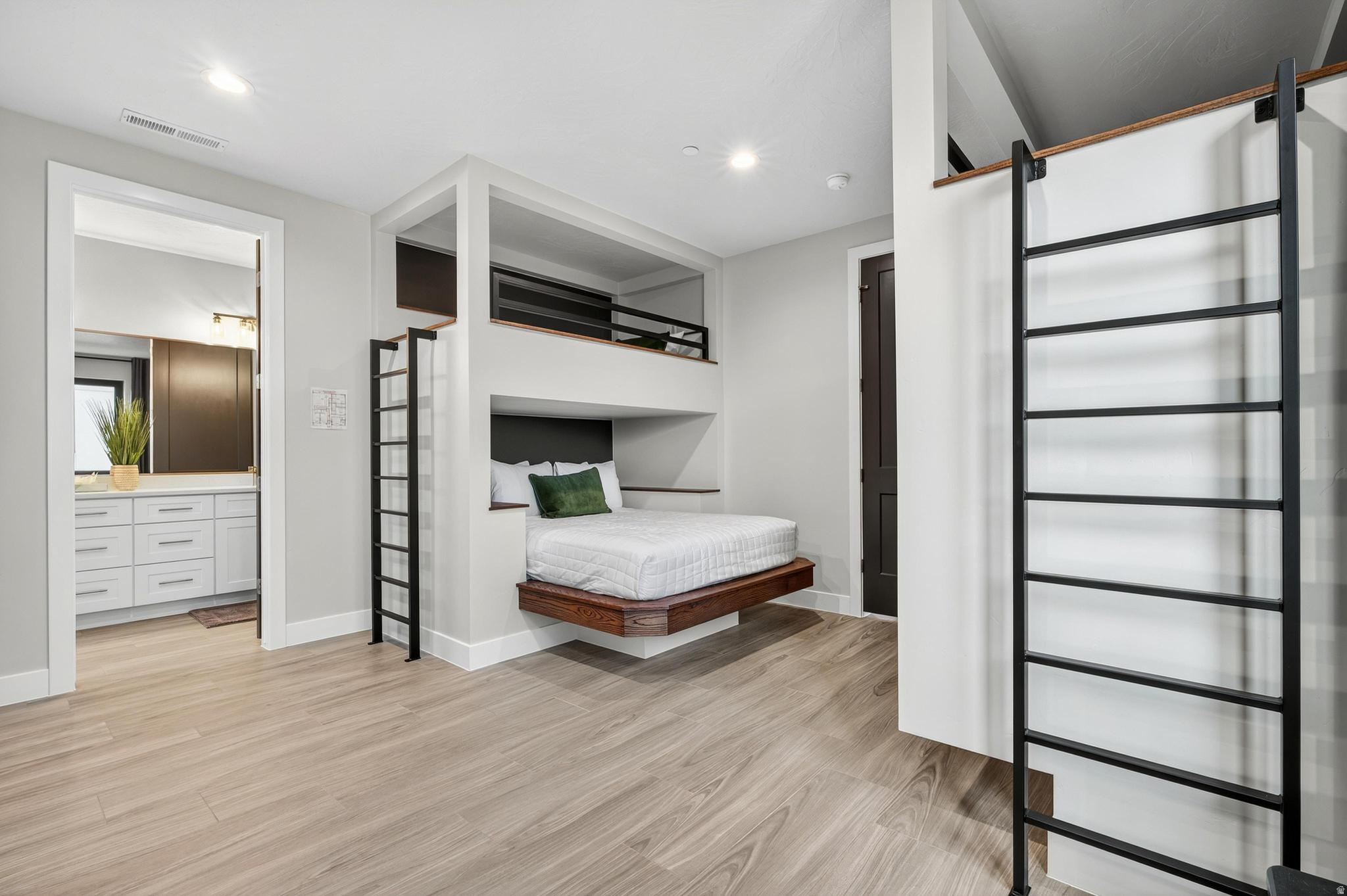 main property photo 60