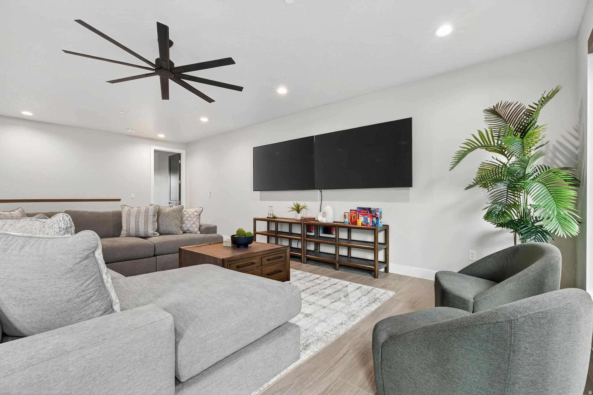 main property photo 87