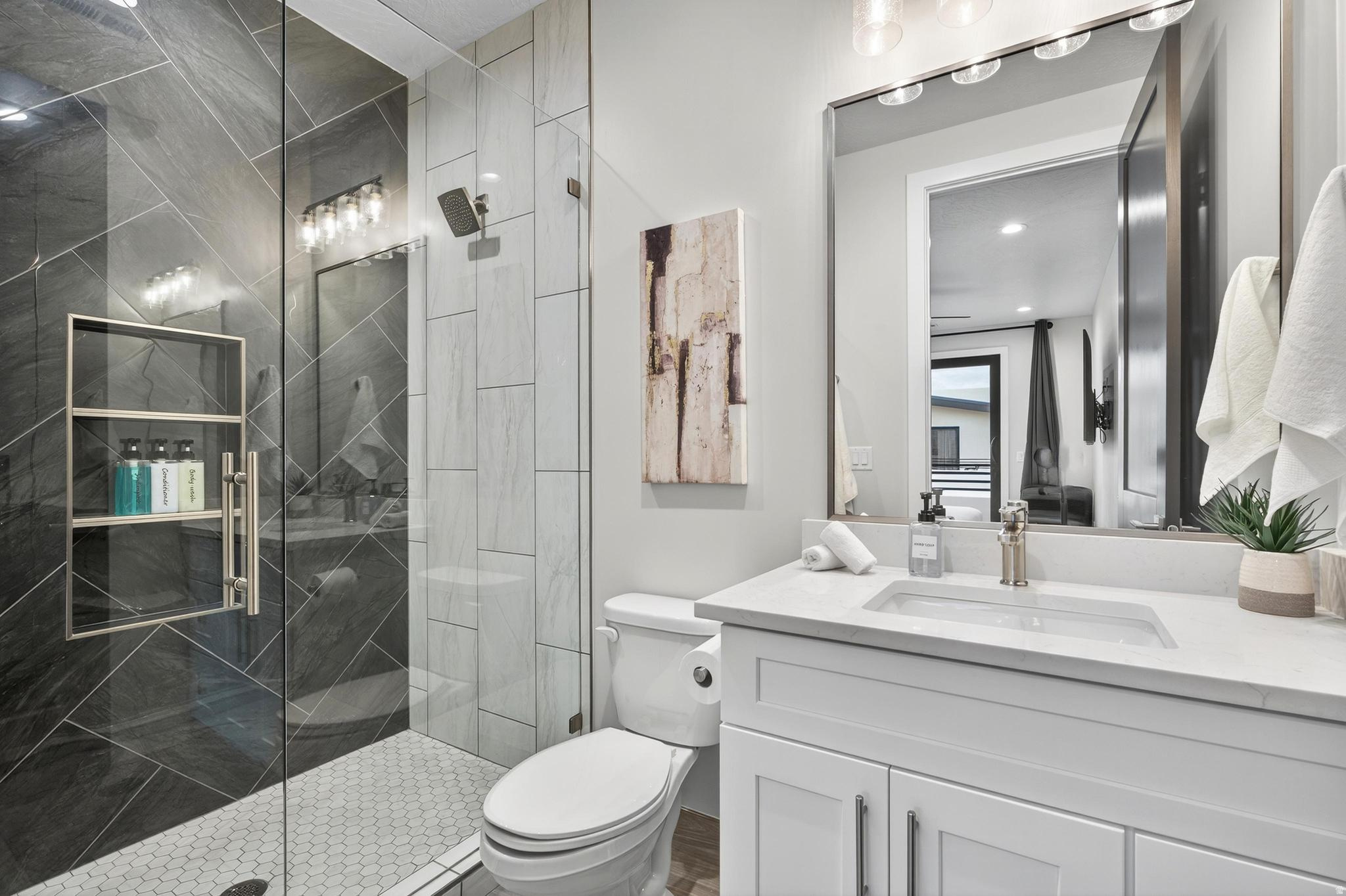 main property photo 99
