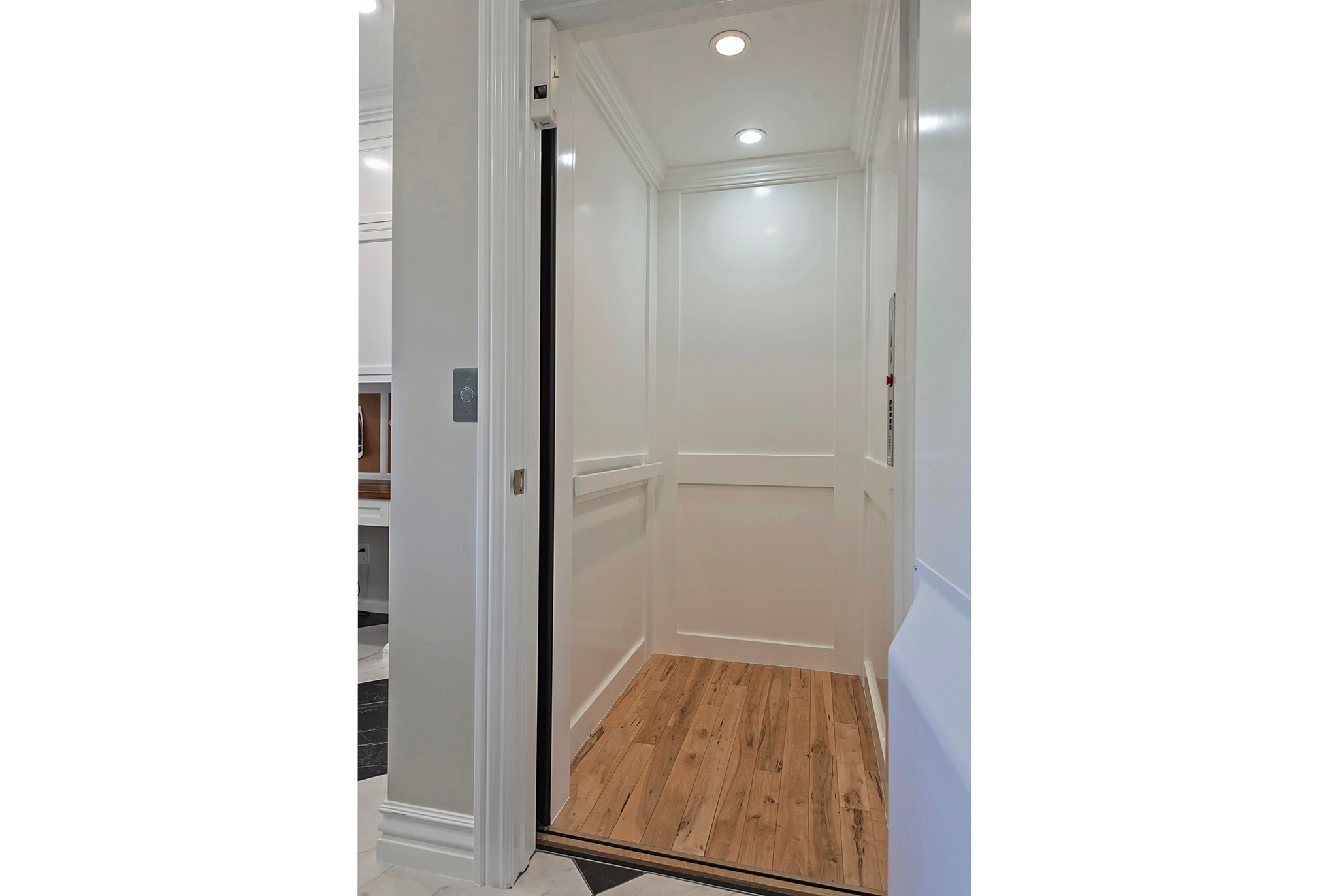 main property photo 40