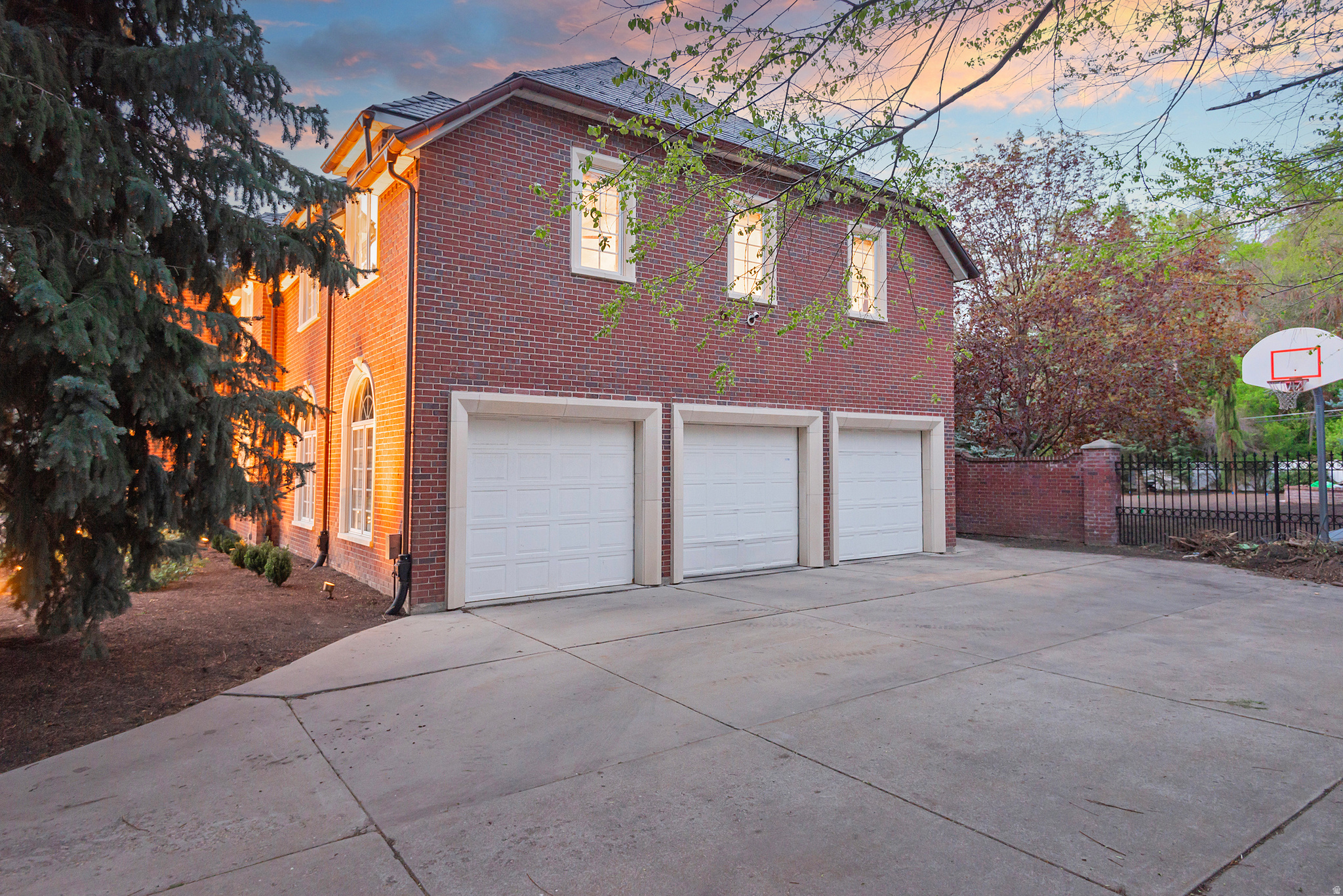 main property photo 46