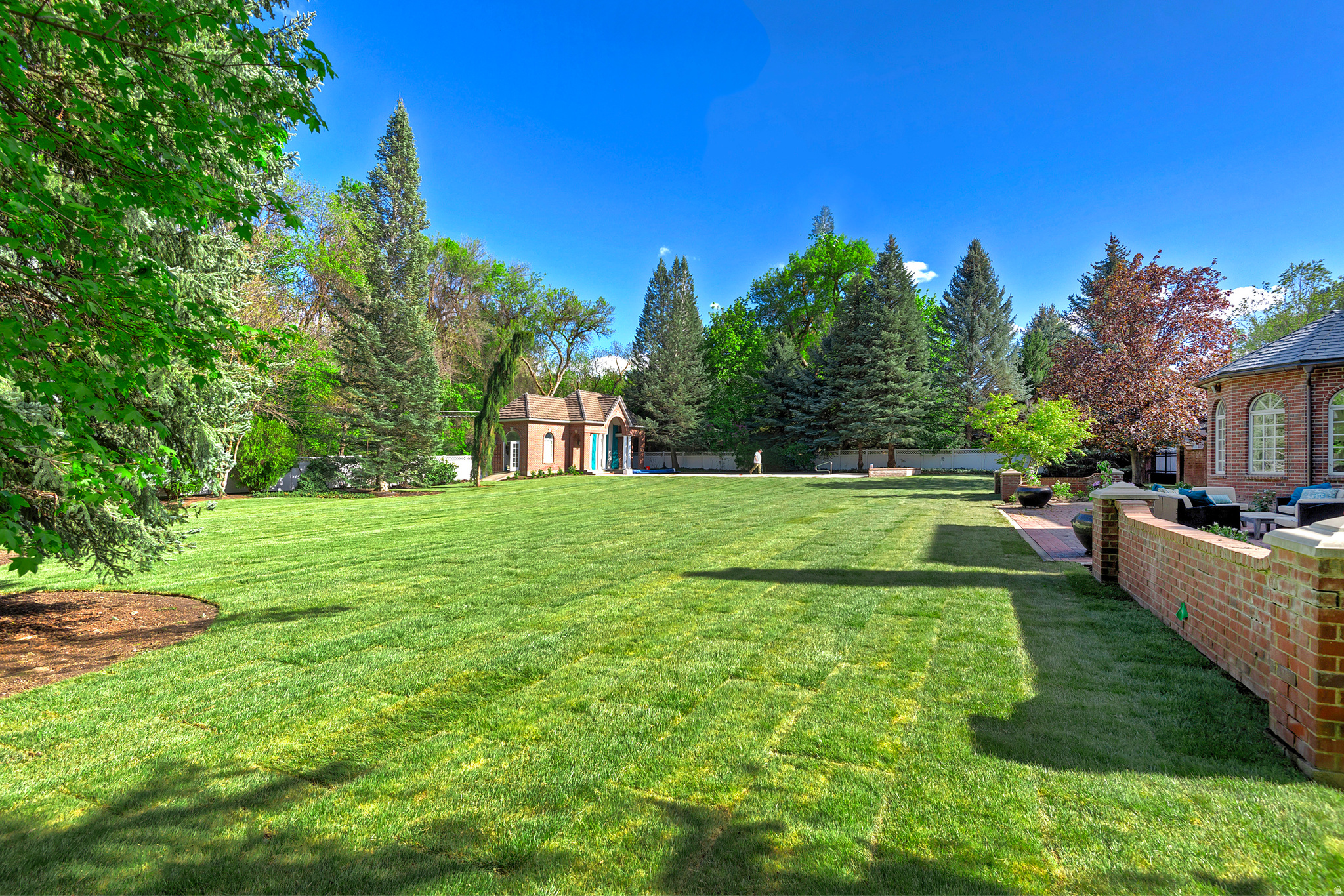 main property photo 58