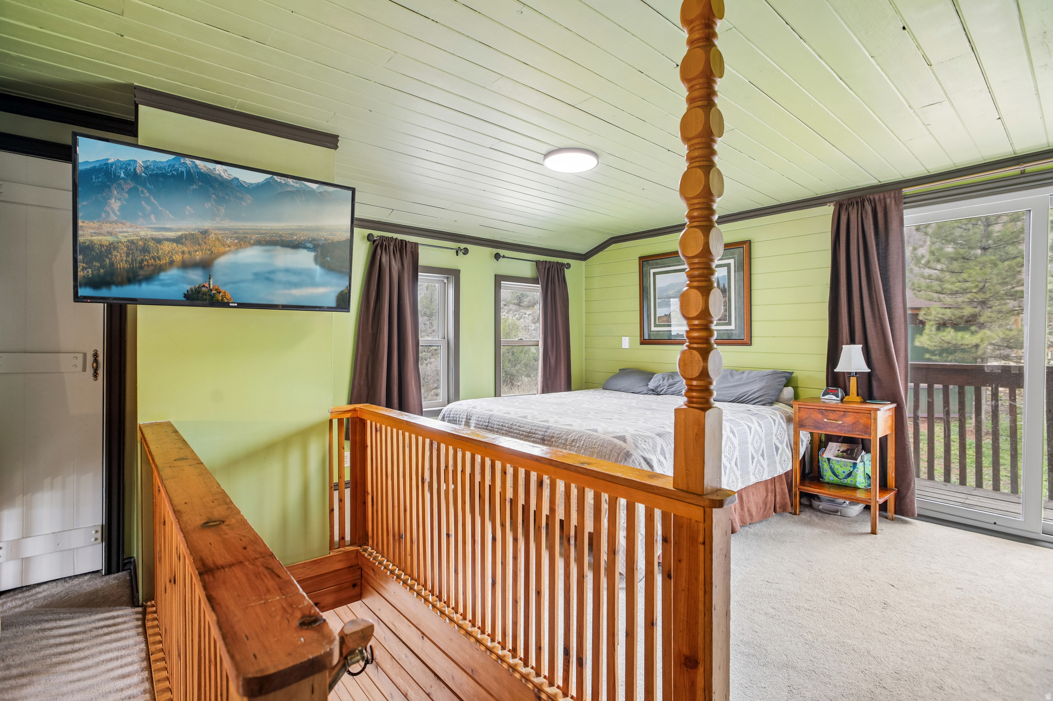 main property photo 29