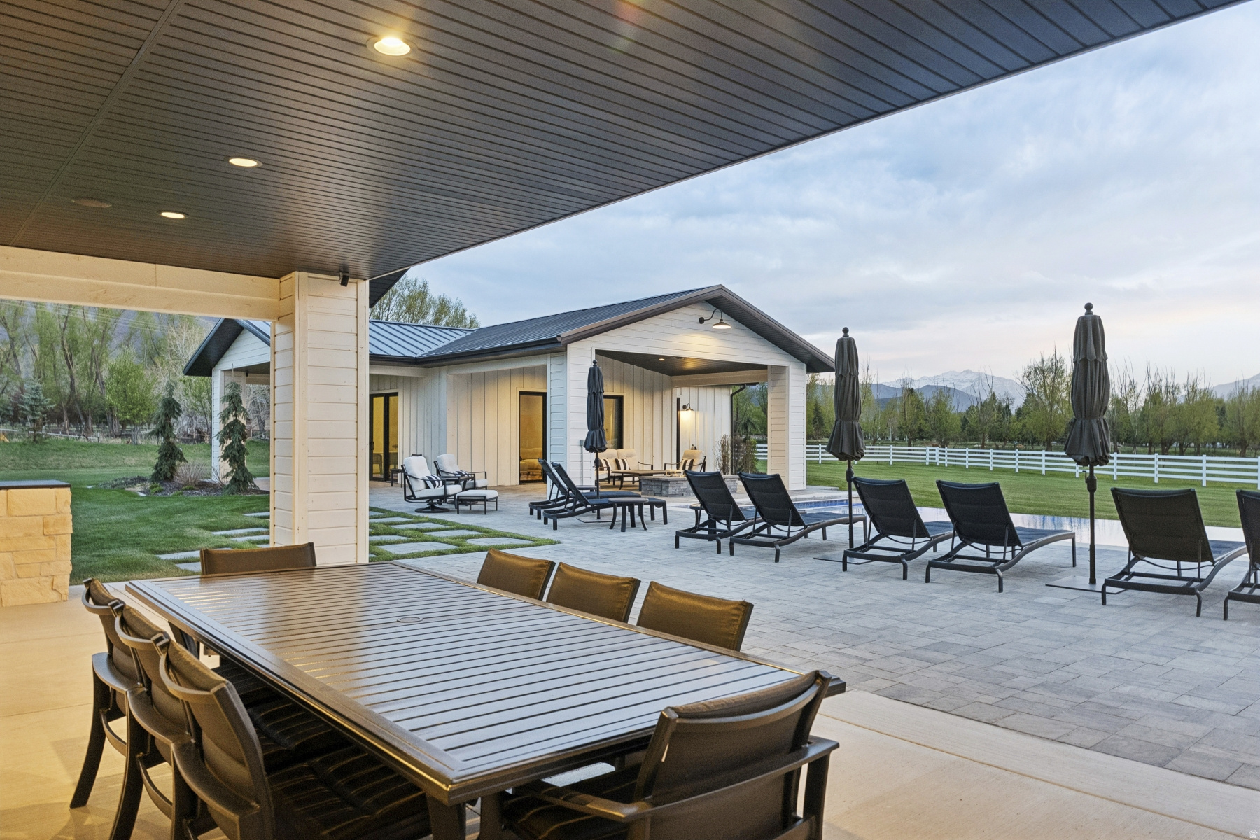 main property photo 101