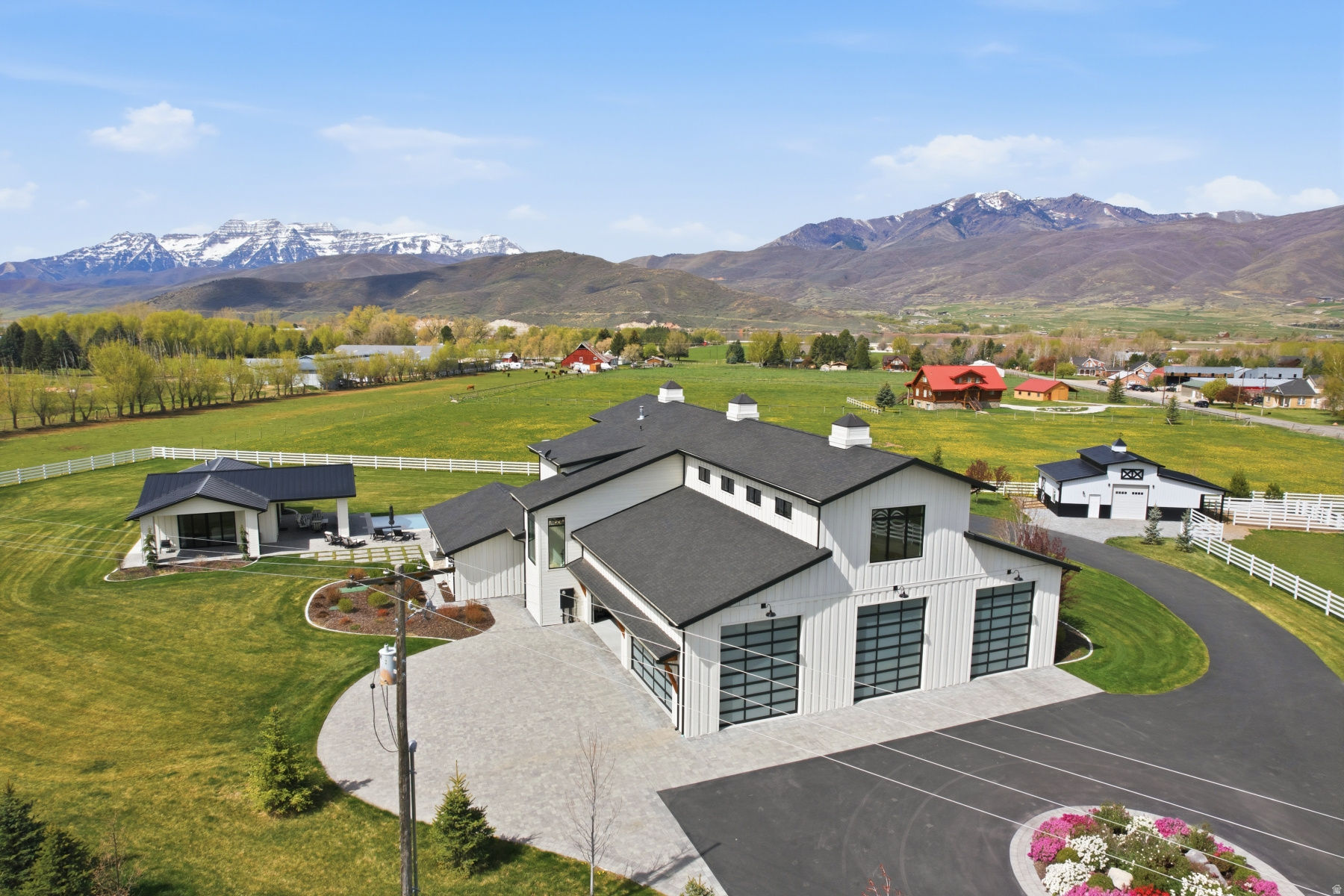 main property photo 136