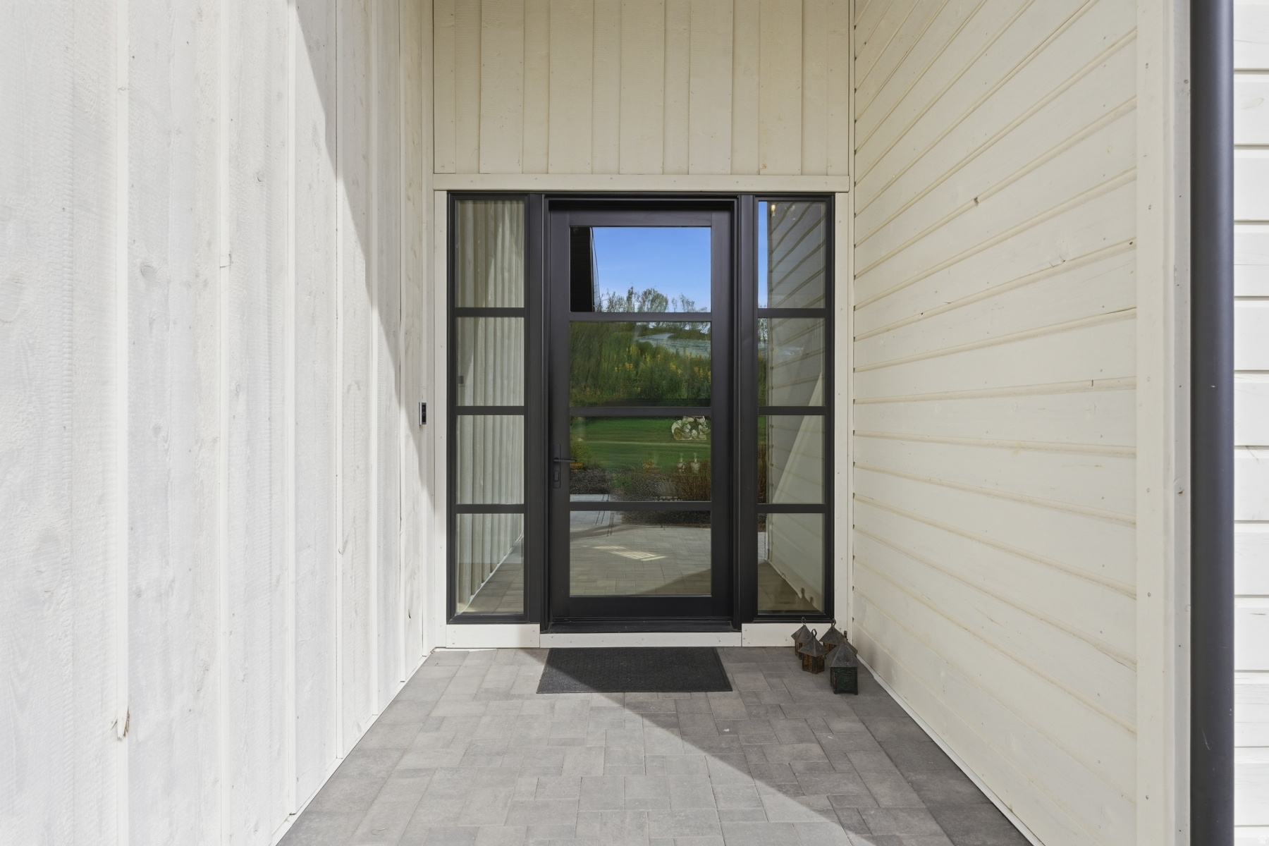 main property photo 60