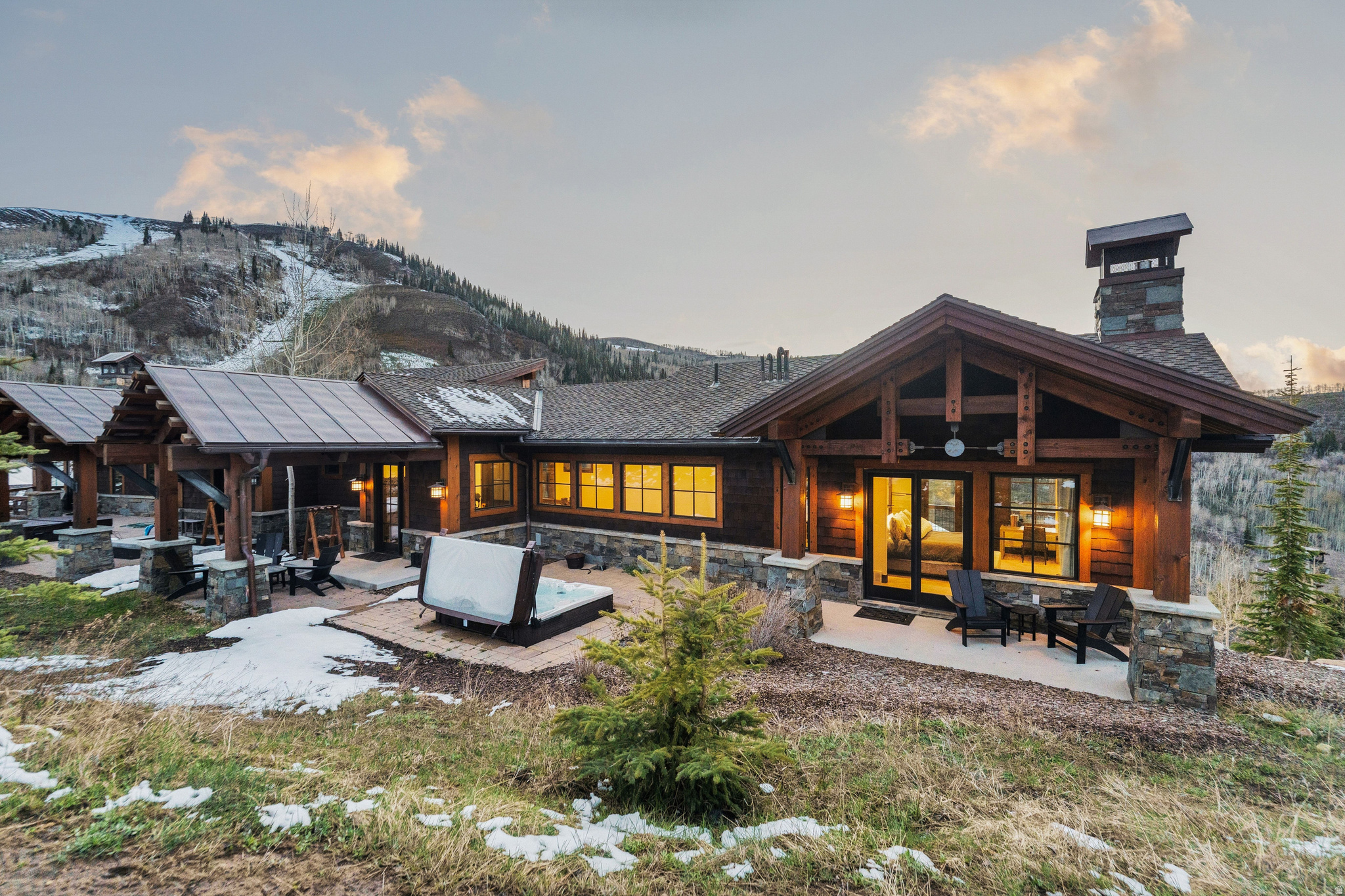 main property photo 45