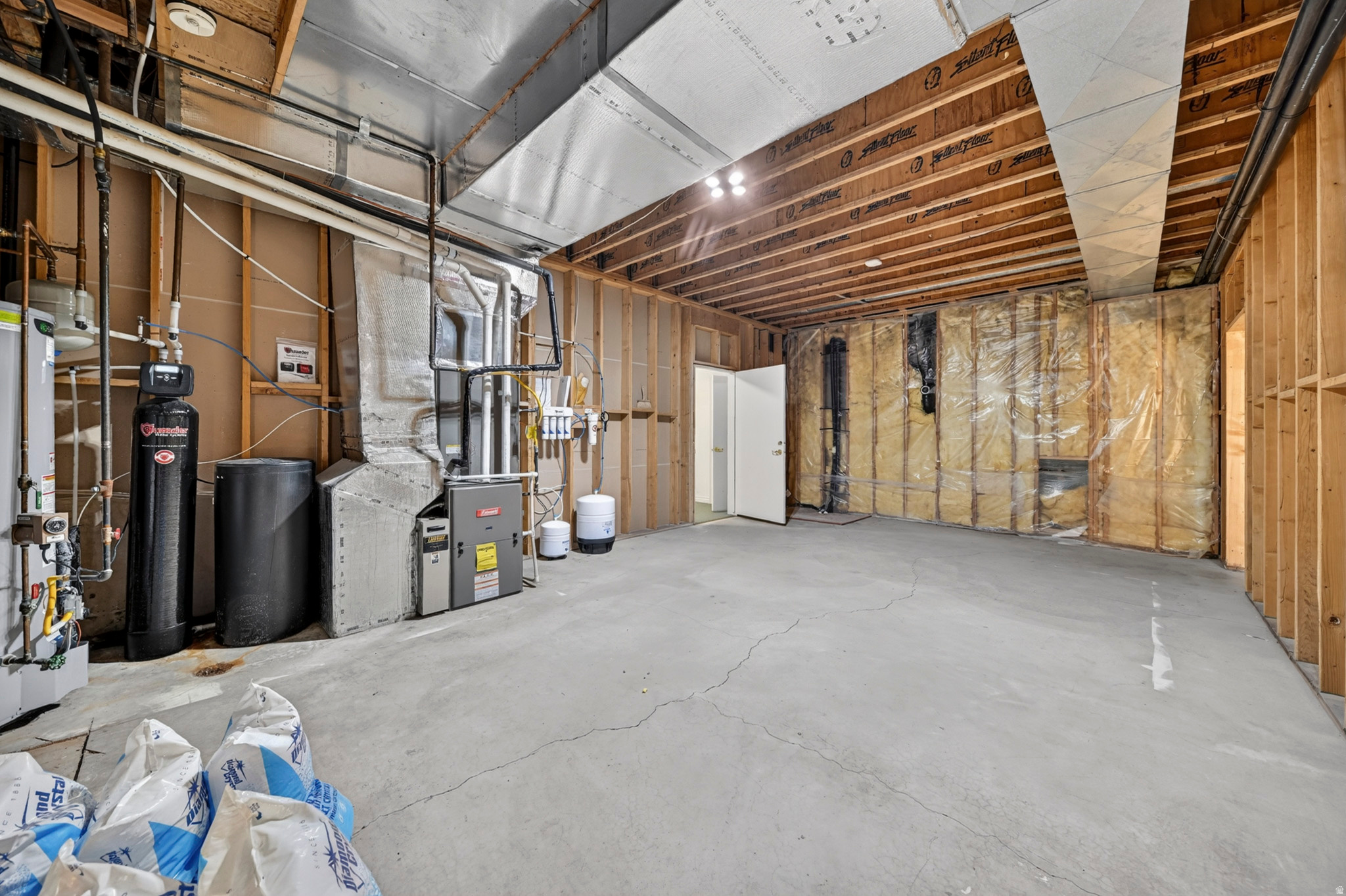 main property photo 64