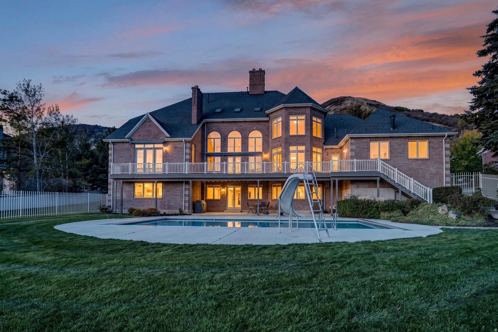 main property photo 77