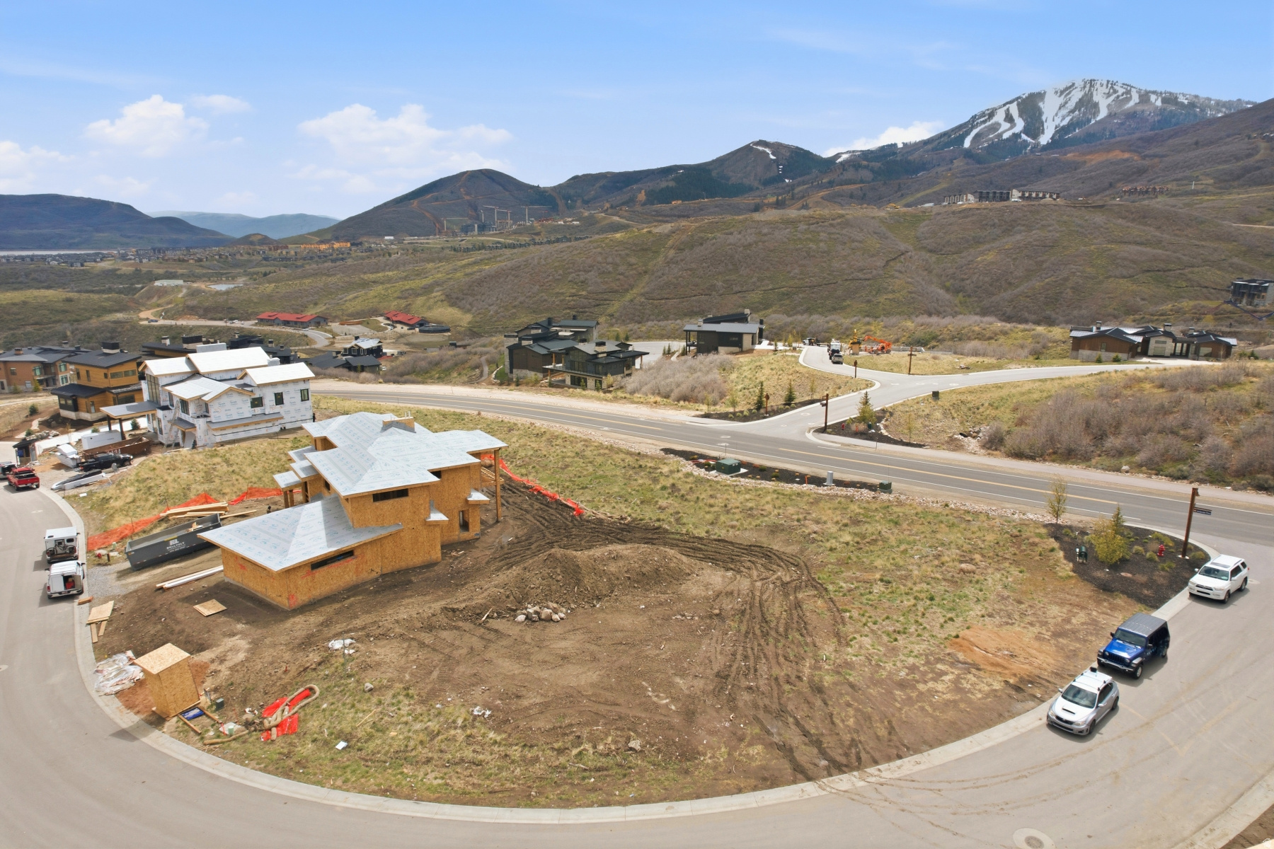 main property photo 14