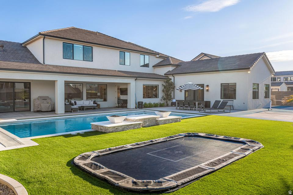main property photo 76