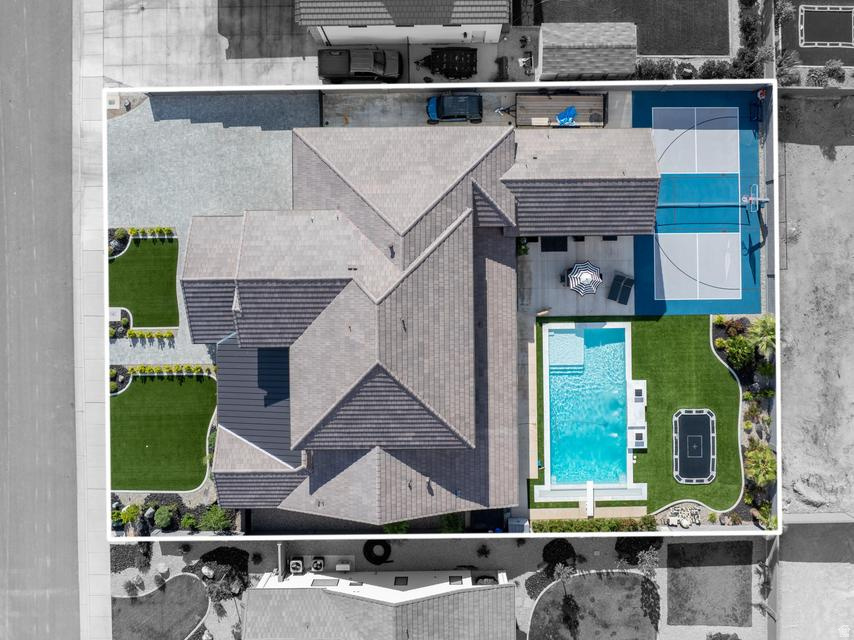 main property photo 83