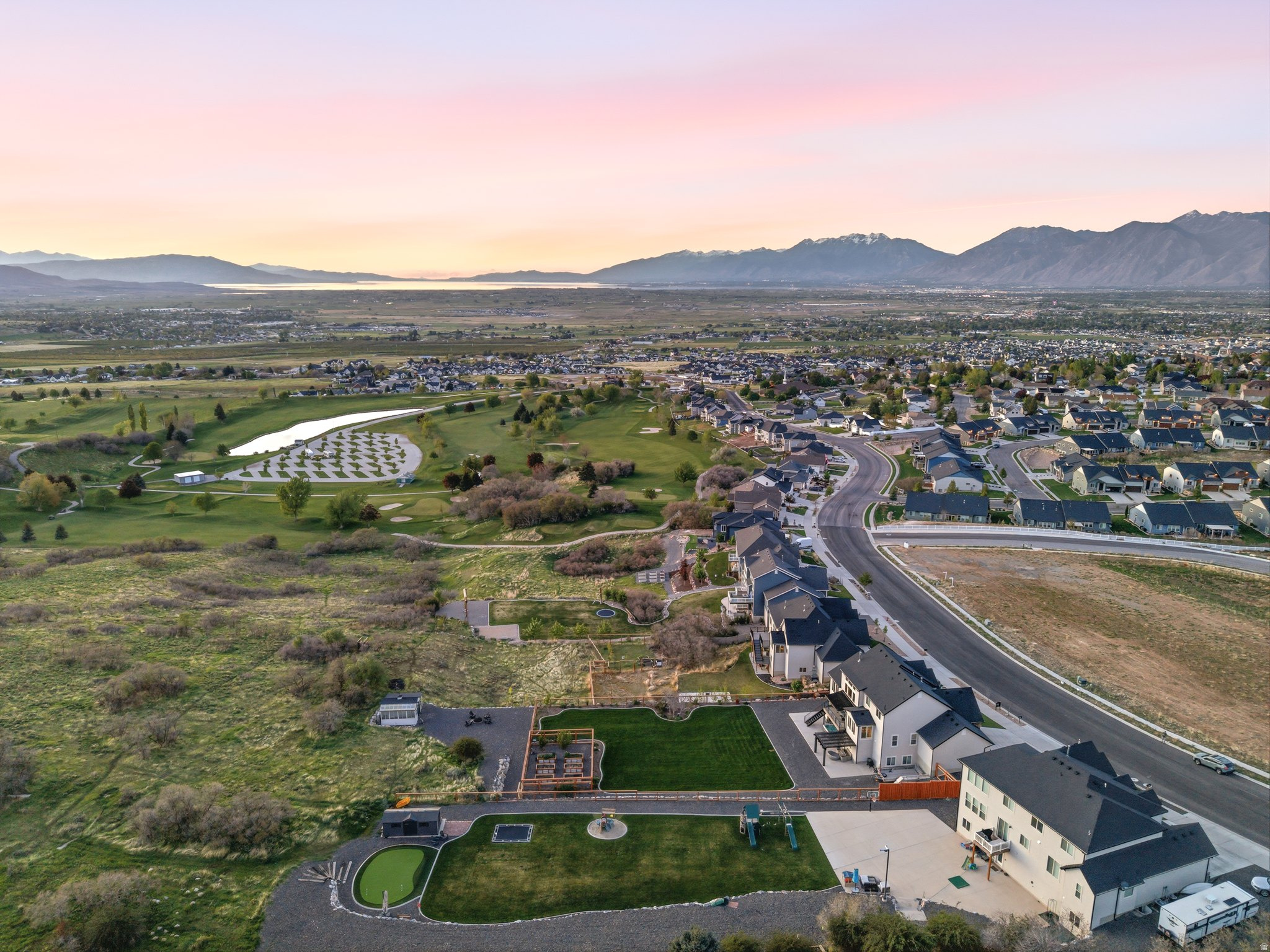 main property photo 49