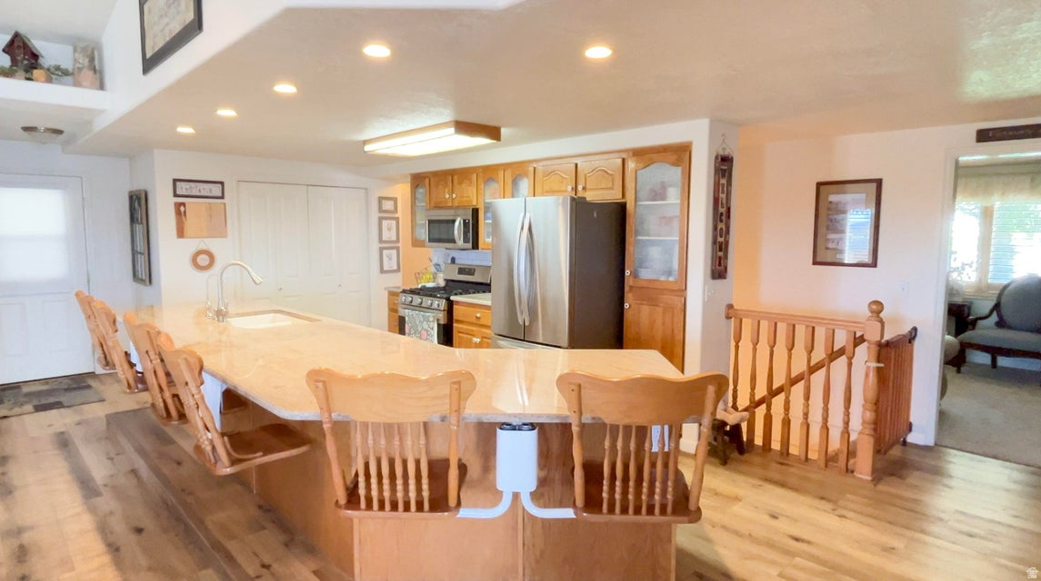 main property photo 10