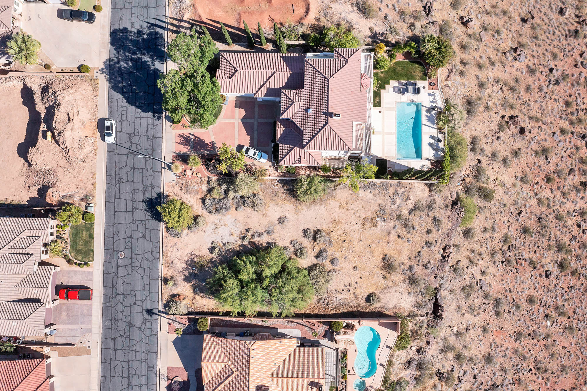 main property photo 8