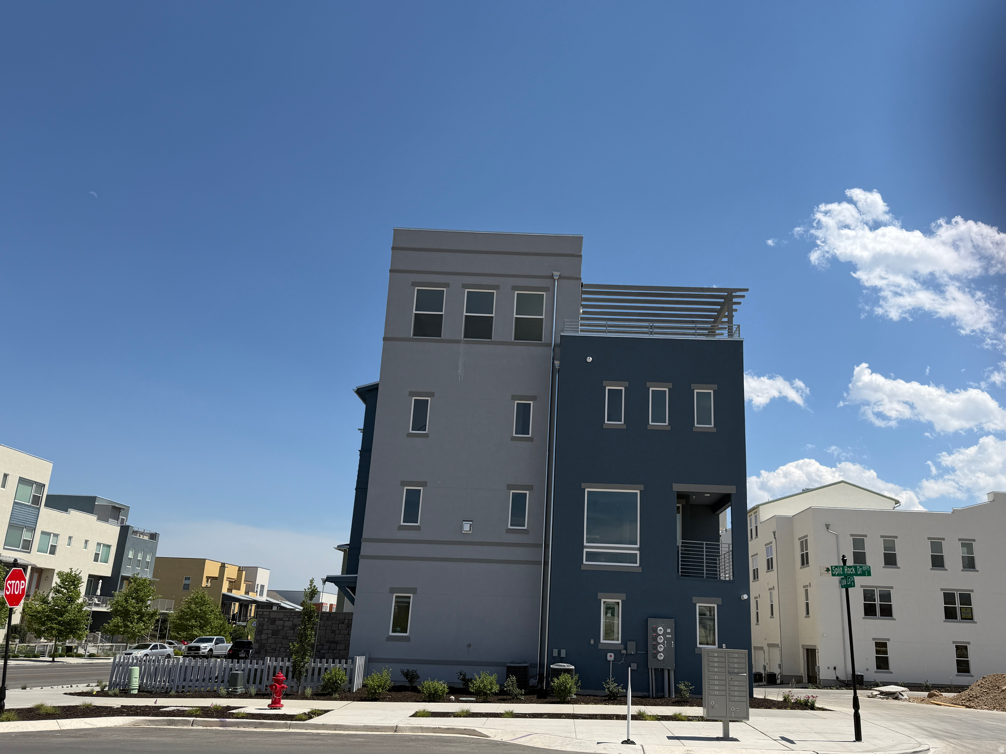 main property photo 8