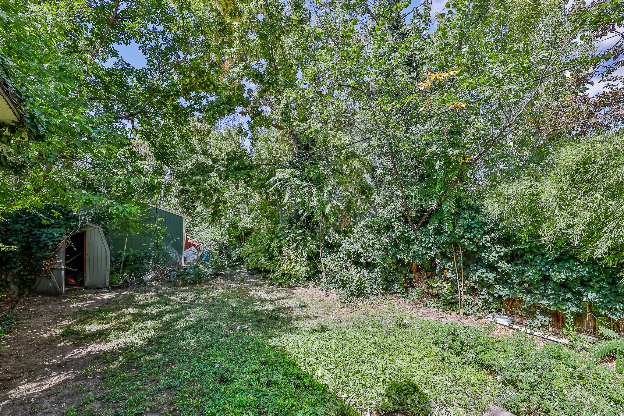 main property photo 43