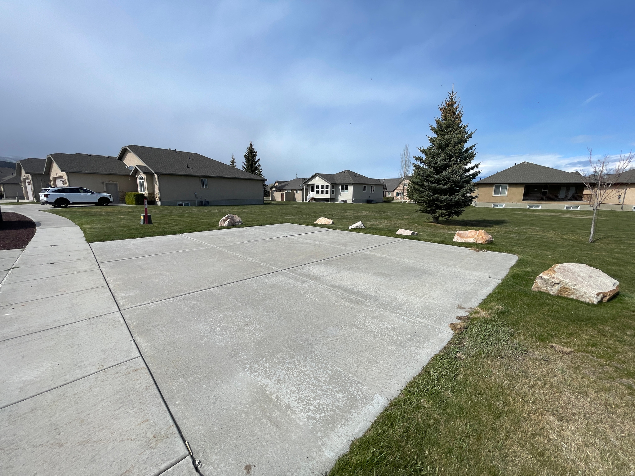 main property photo 54