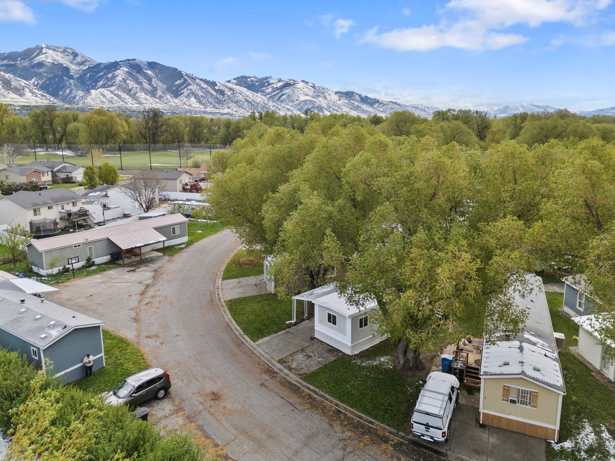 main property photo 13