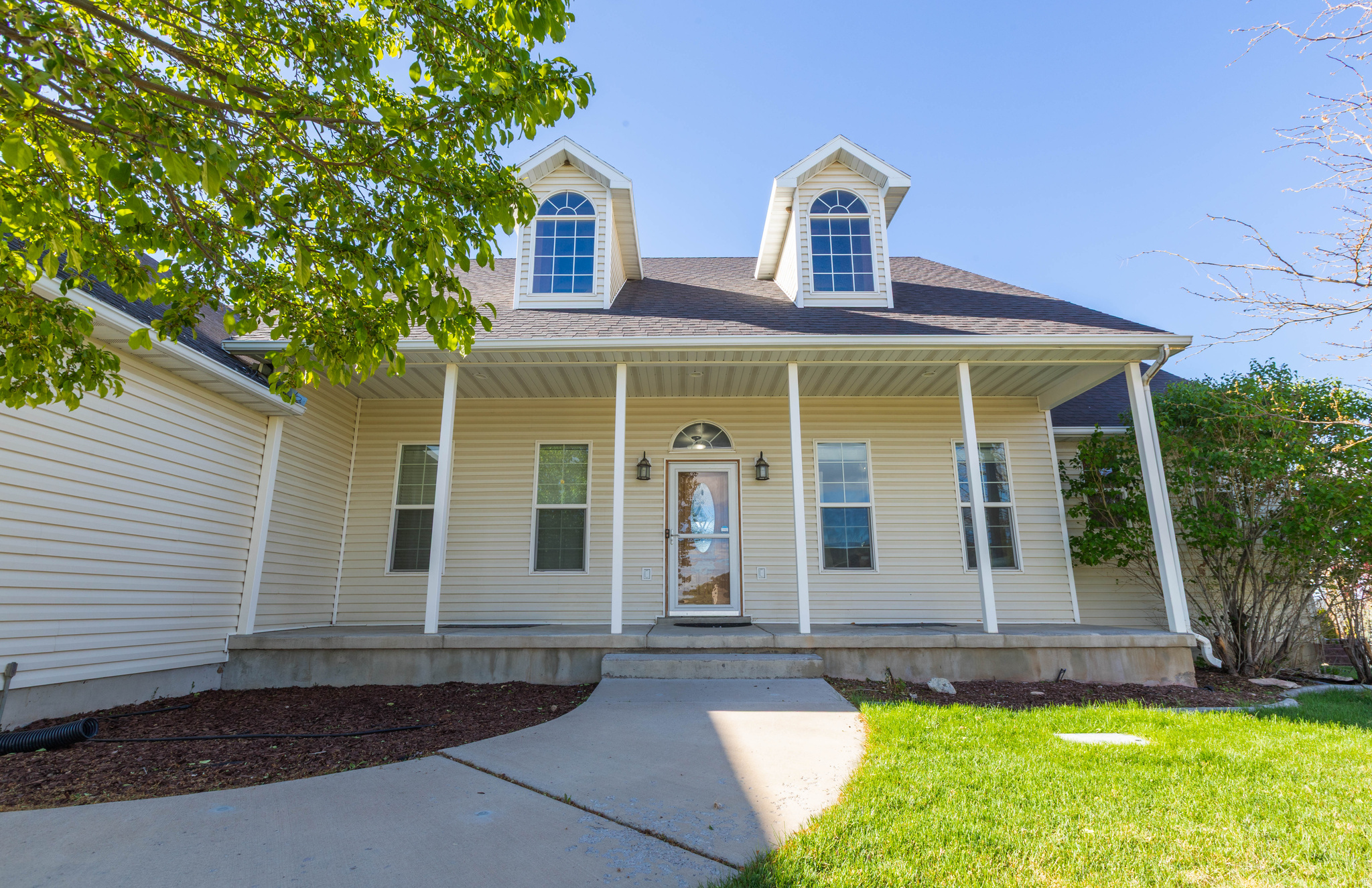 main property photo 46