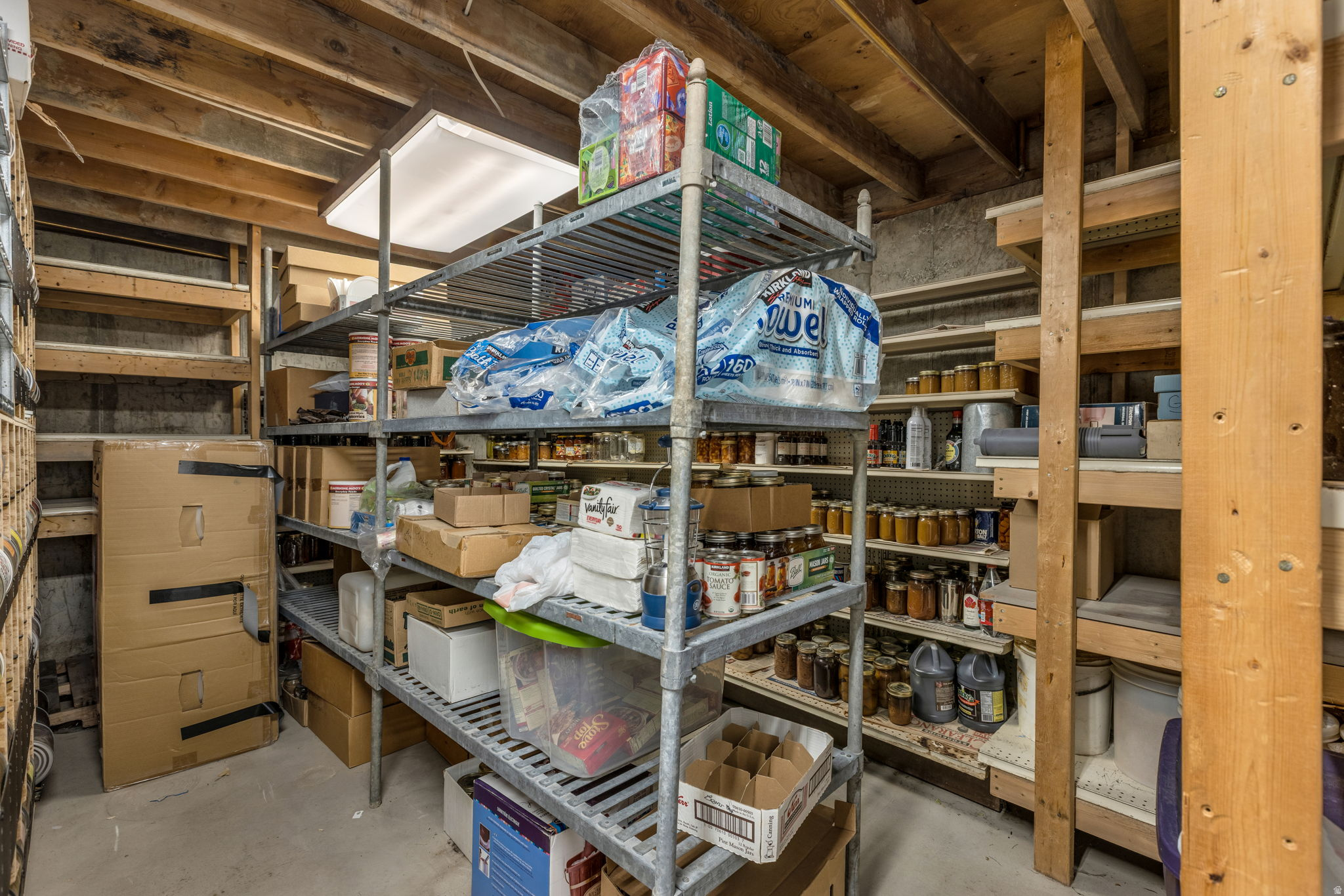 main property photo 41