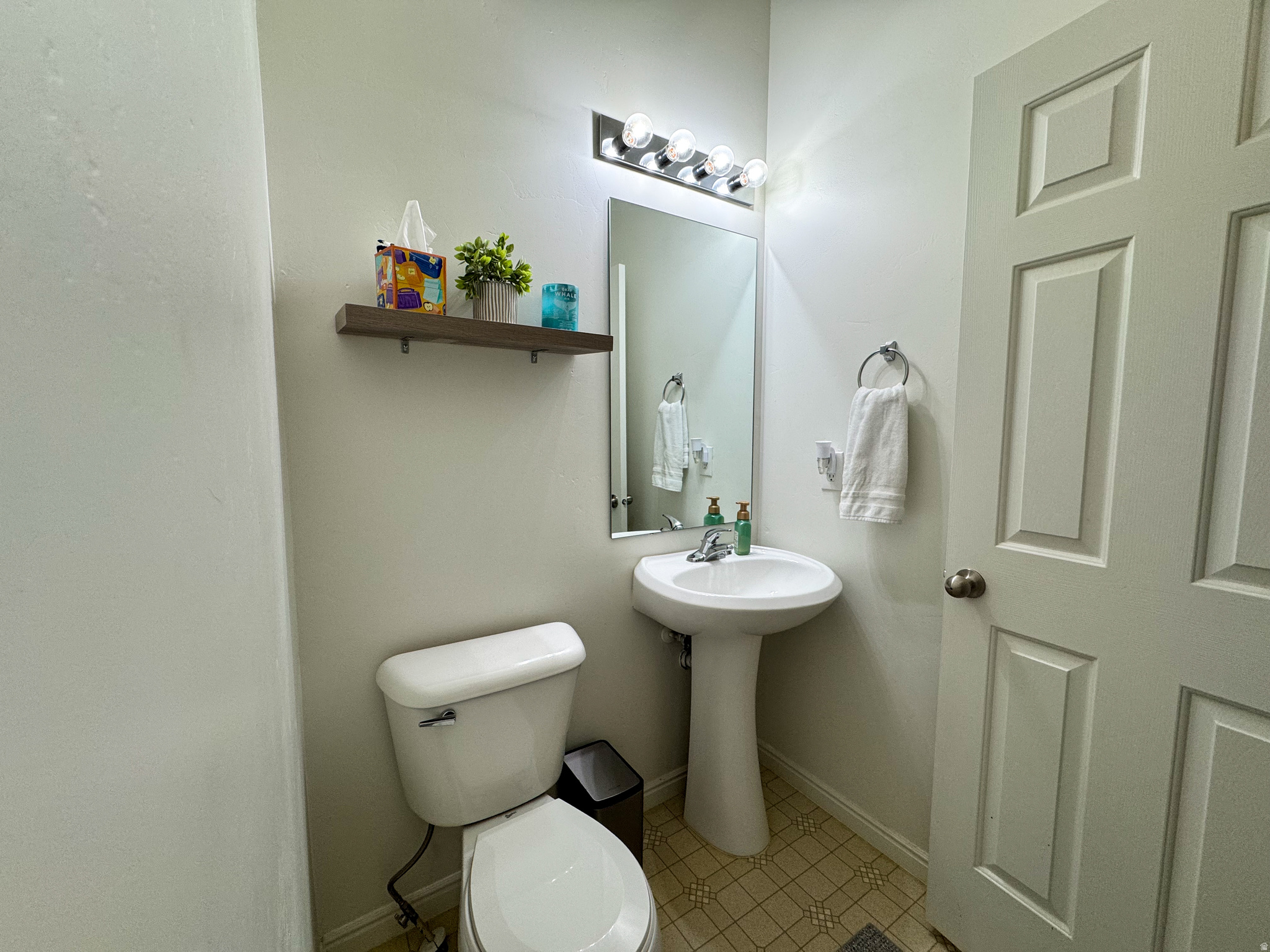 main property photo 9