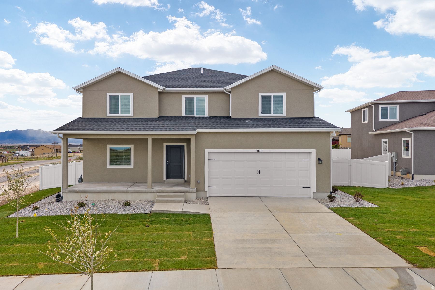 main property photo 0