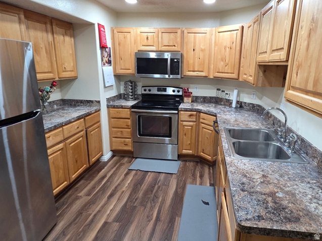 main property photo 6
