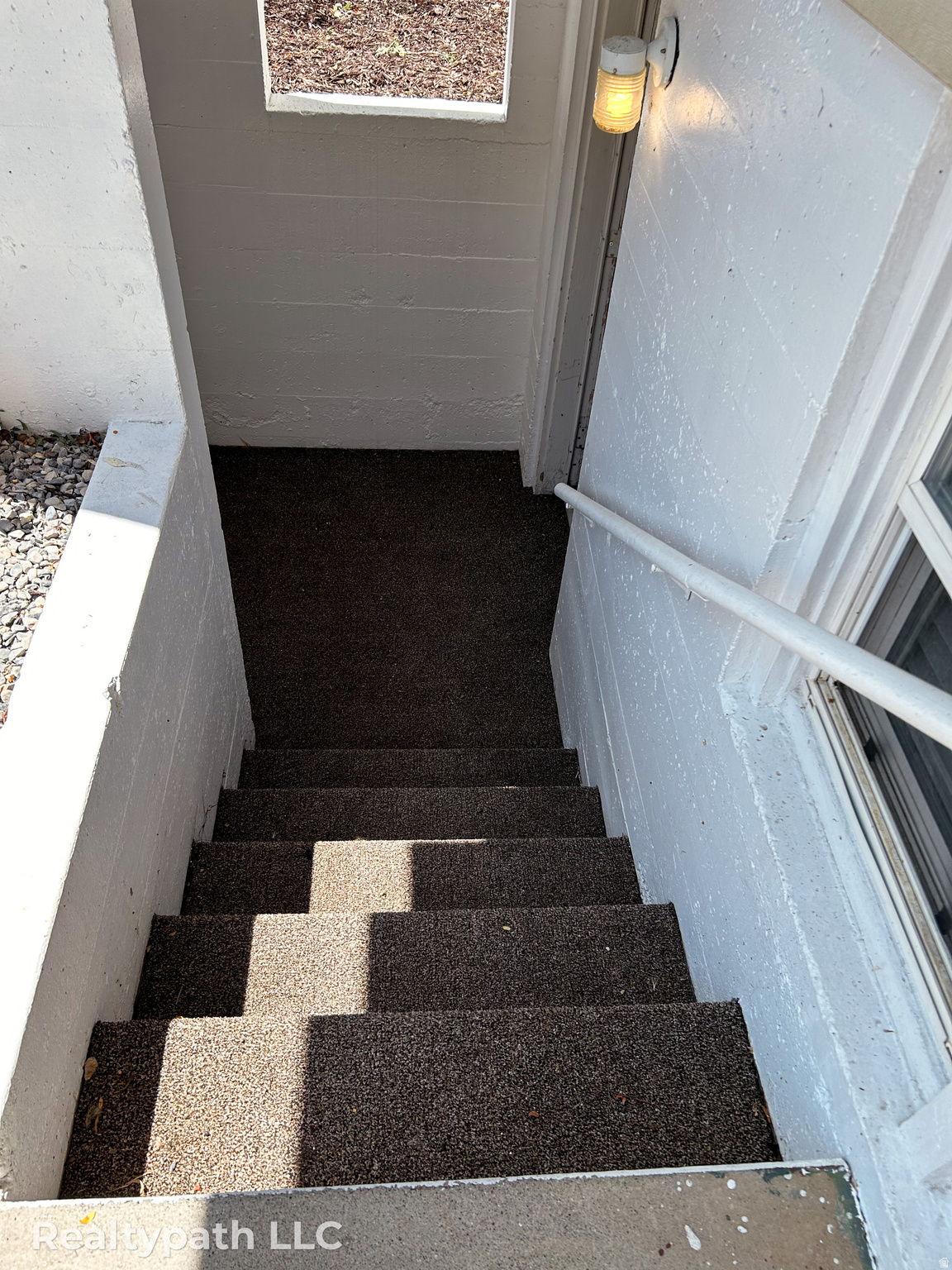 main property photo 51