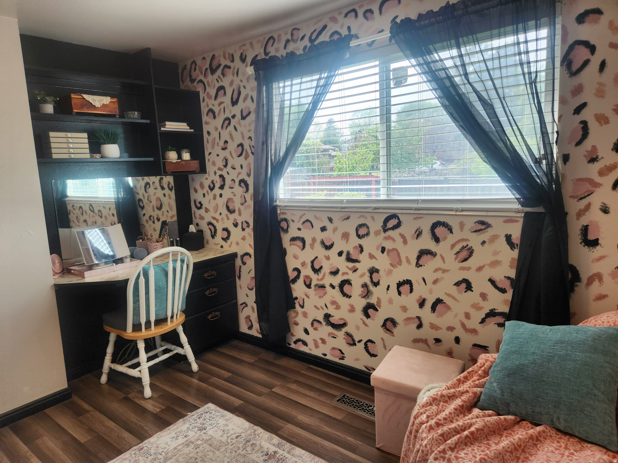 main property photo 17