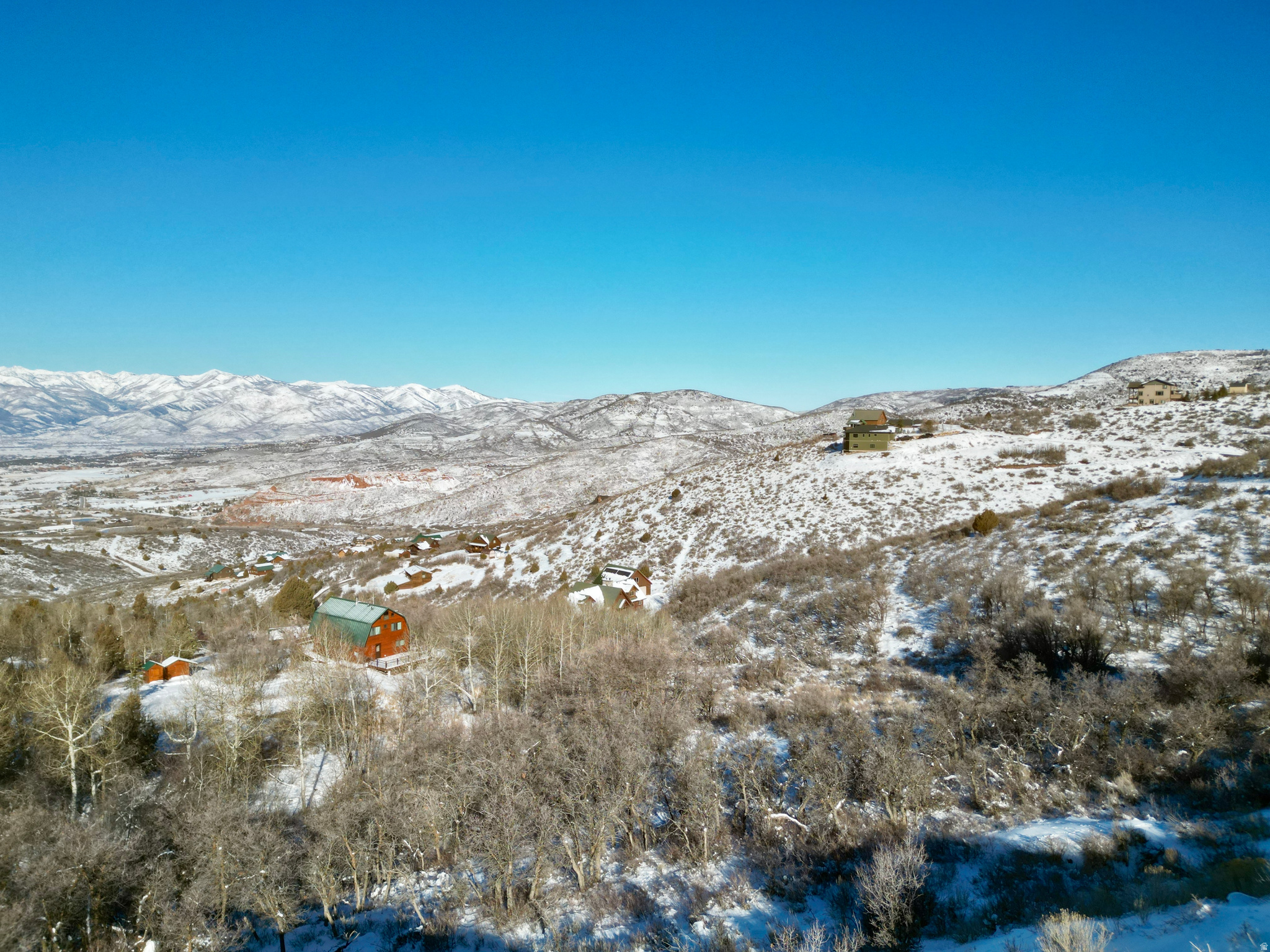 main property photo 10