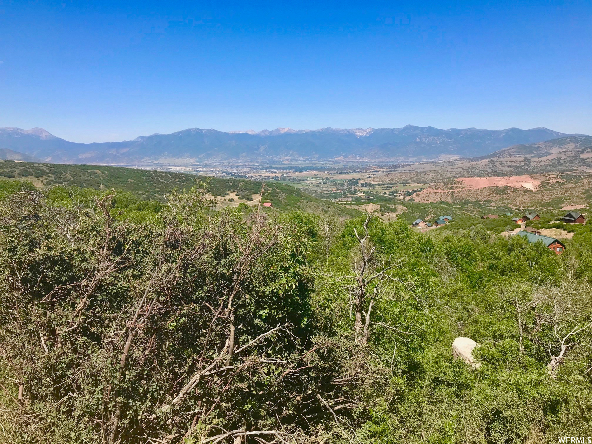 main property photo 14